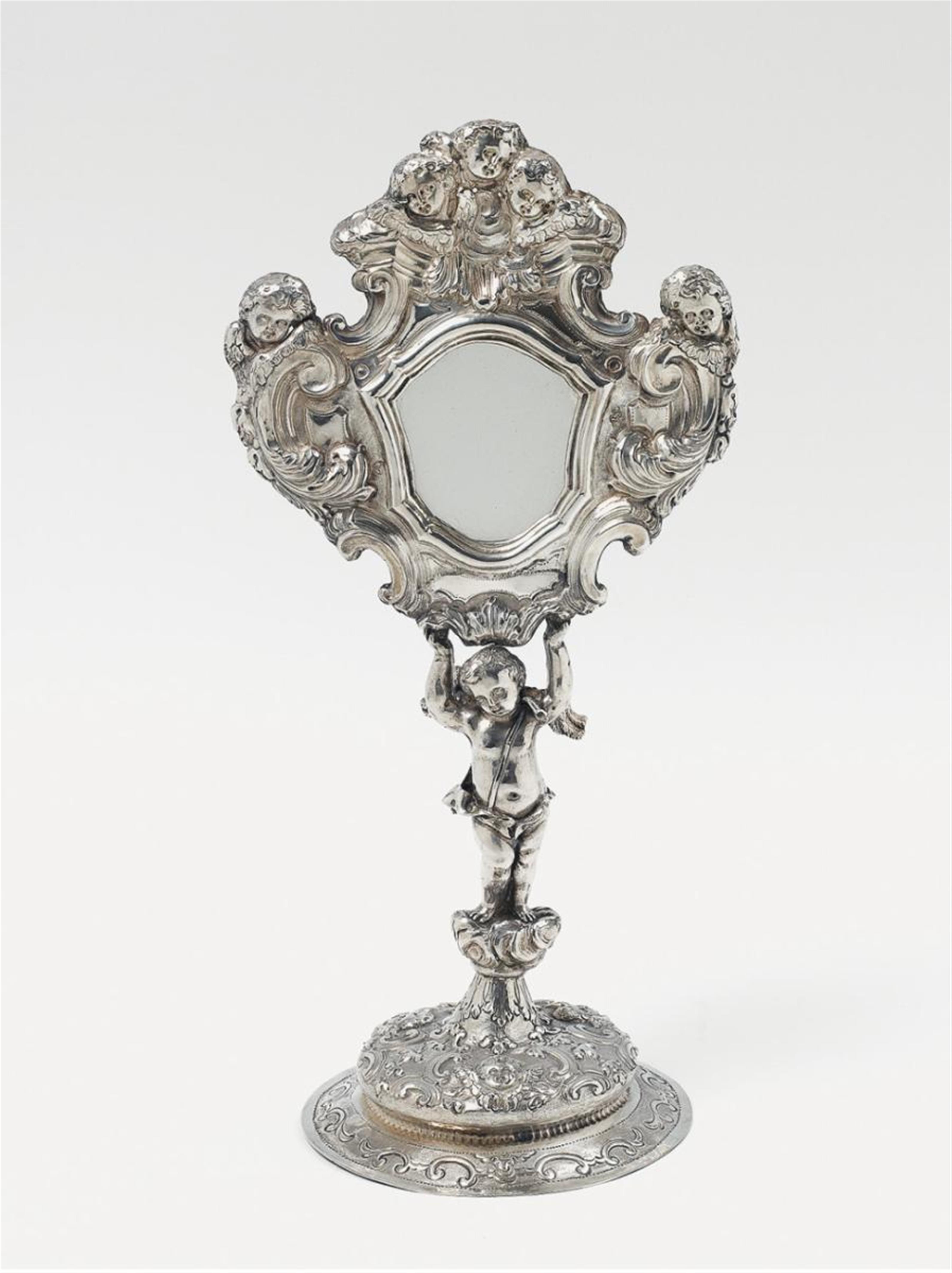 A Venetian silver reliquiary. Marks of Zuanne Premuda, early 18th C. - image-1