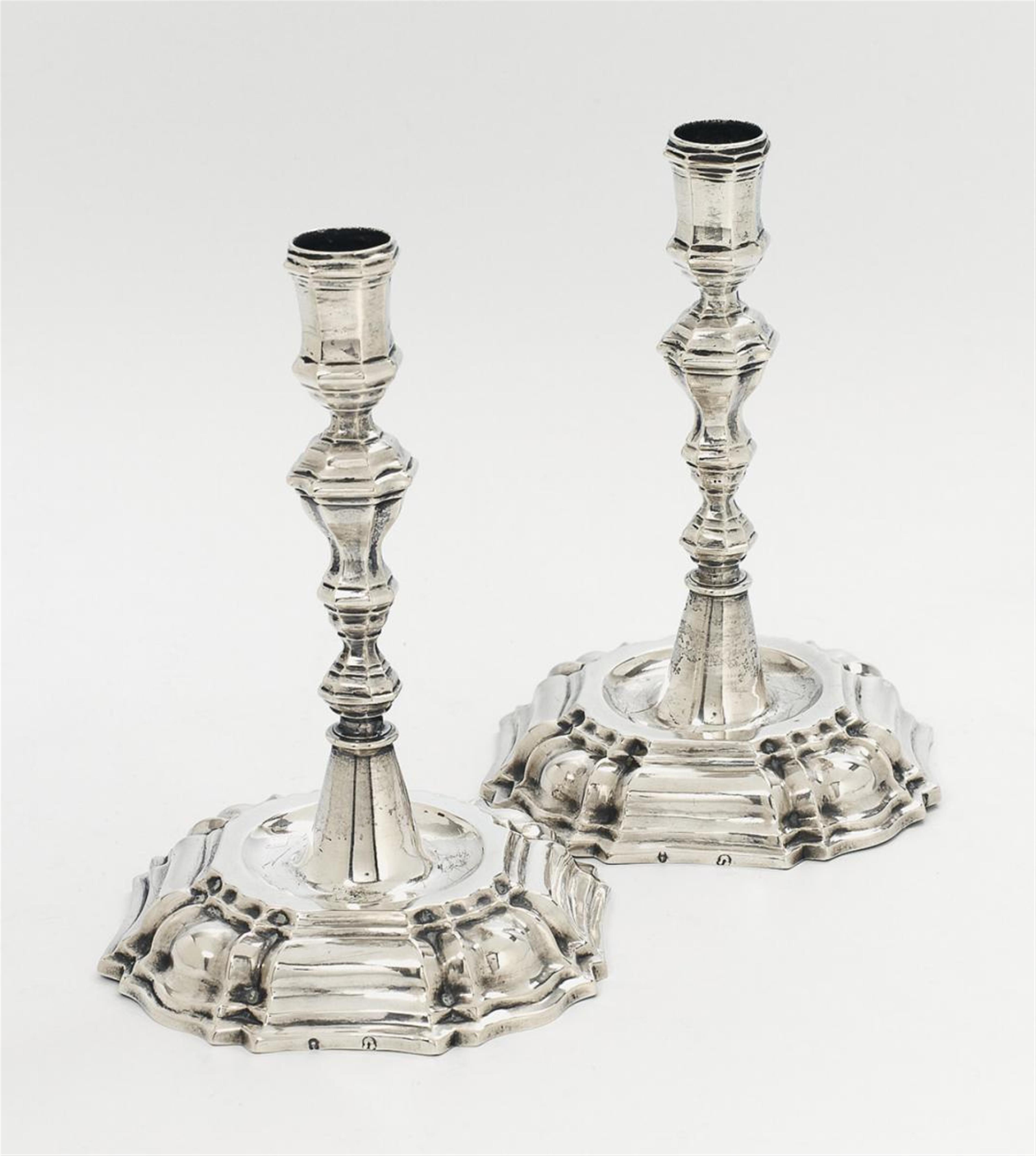 A pair of Augsburg silver candlesticks. Marks of Philipp Jakob II Holeisen, 1743 - 45. - image-1