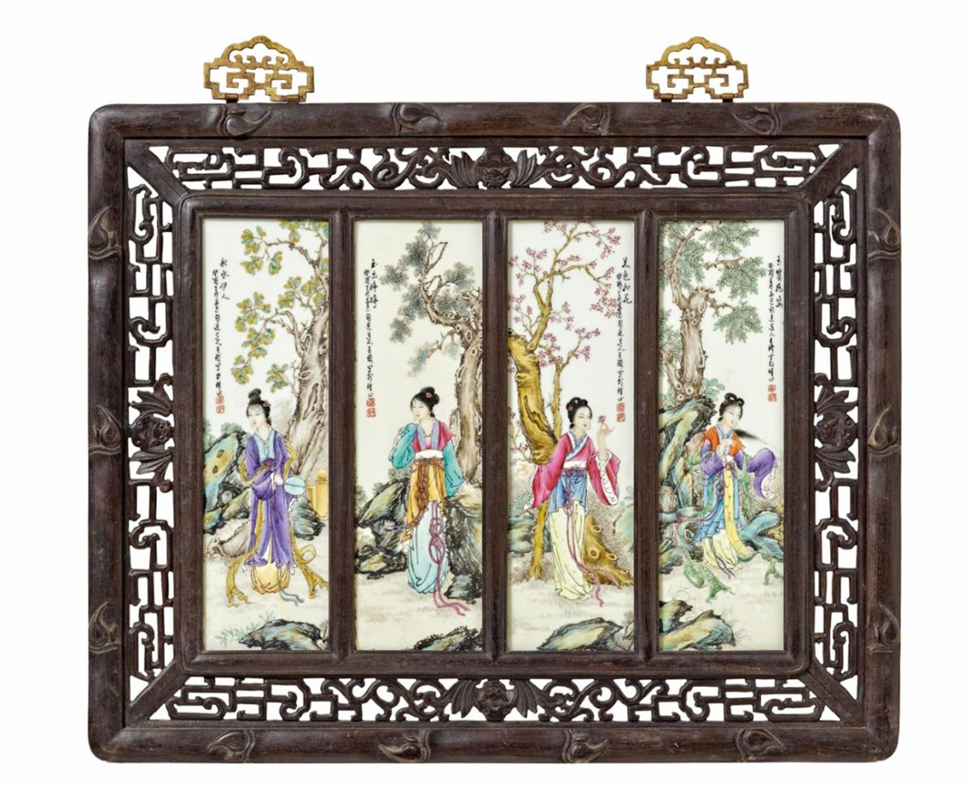 Four famille rose-glazed tiles in one frame. 20th century - image-1