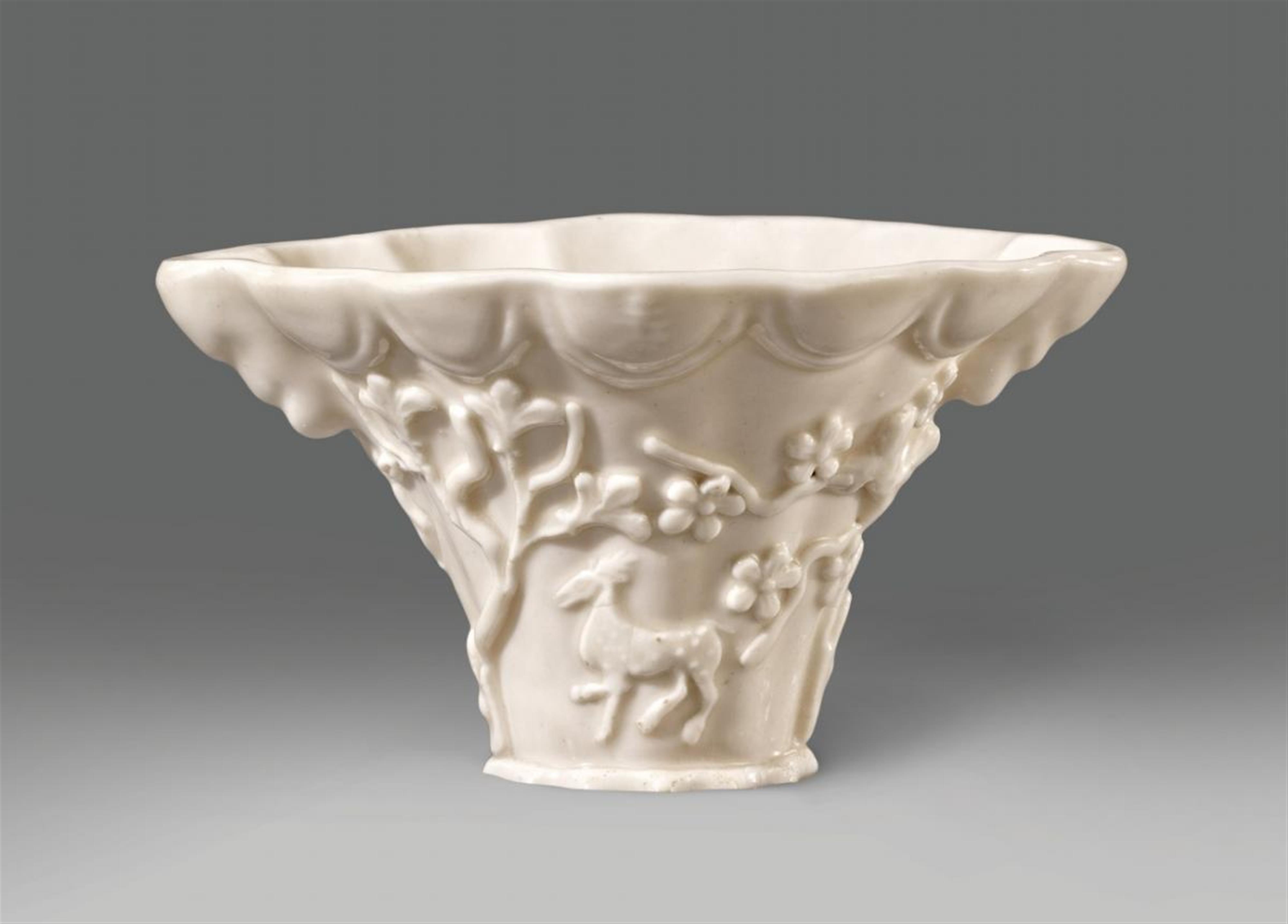 A blanc-de-chine libation cup. 17th century - image-1