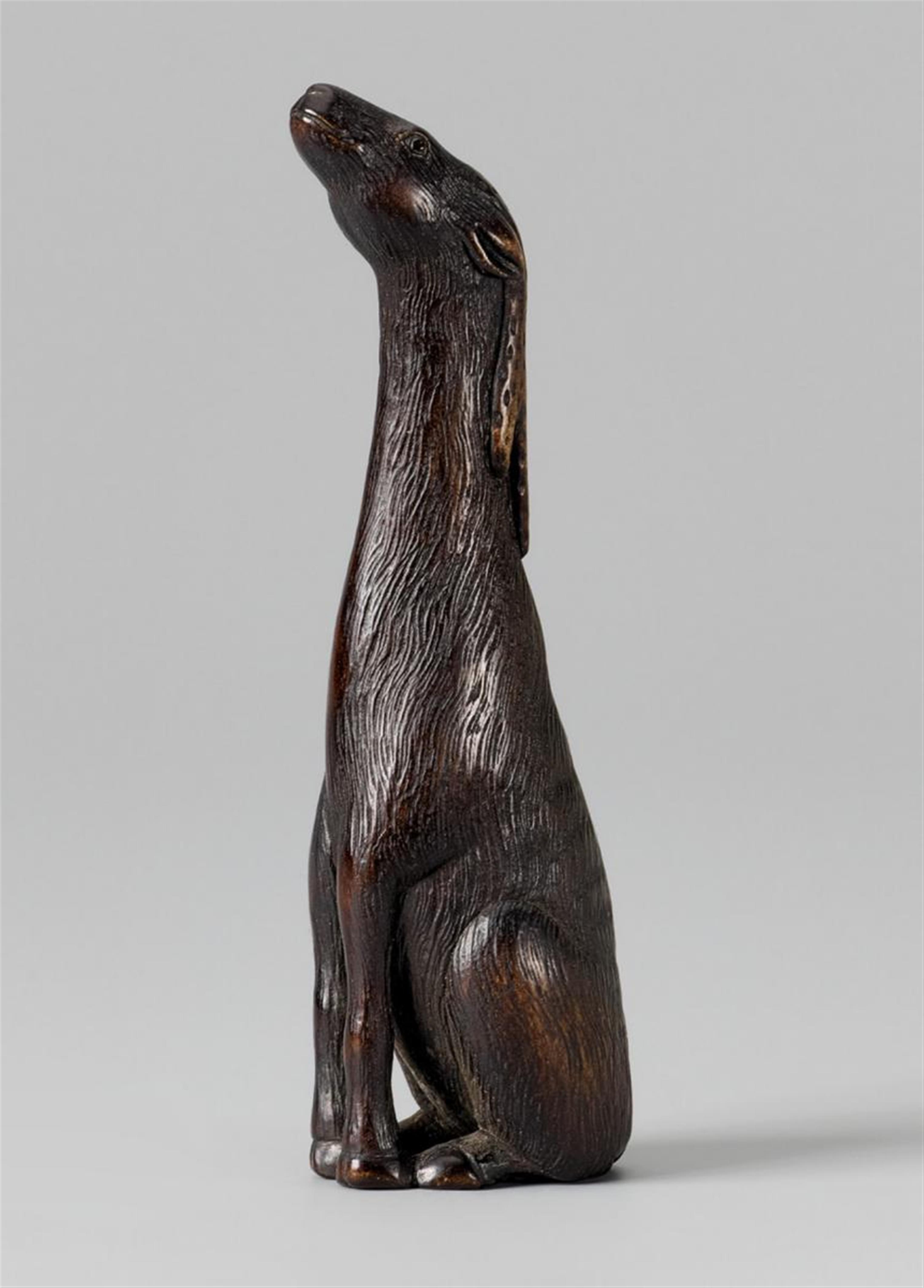 Japan, Holz Netsuke, Fabeltier wohl ähnlich einem Siniú, Edo, sign. 1. Hälfte 19. Jh. - image-1