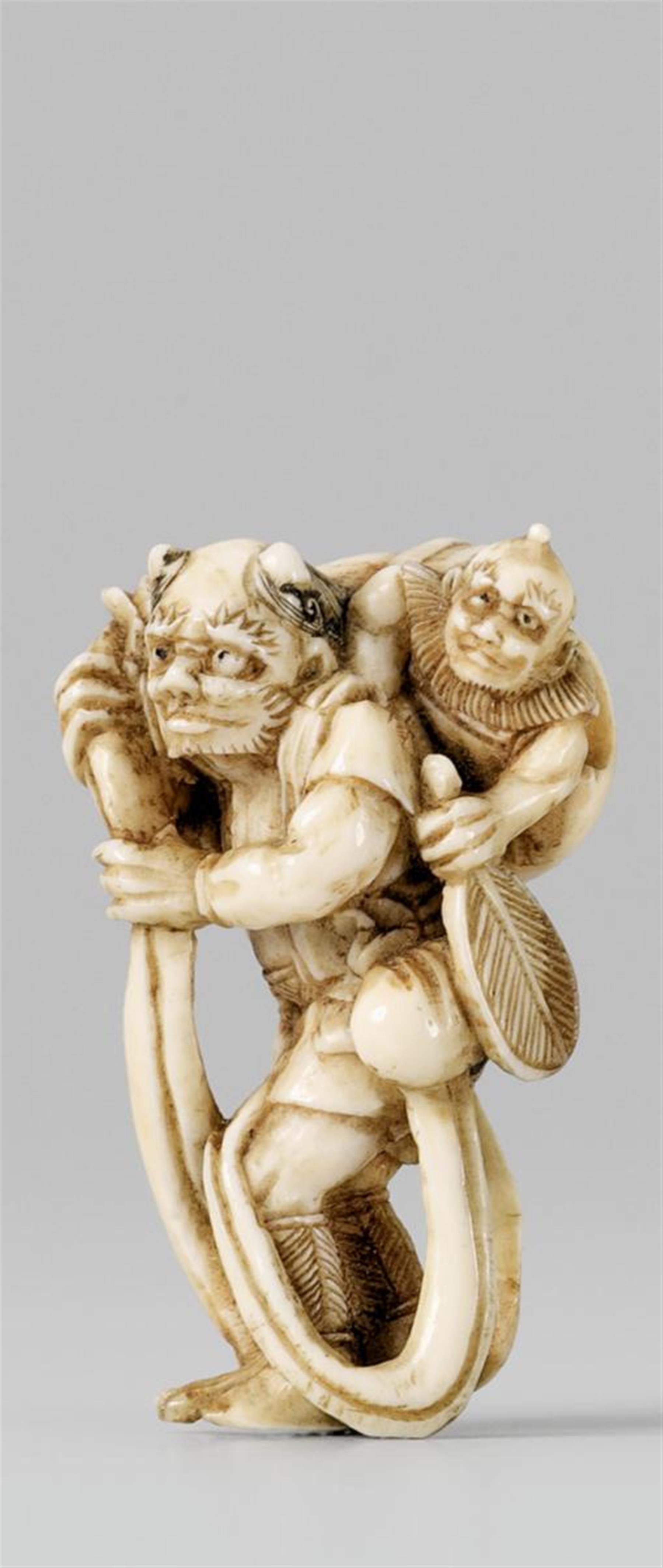 An ivory netsuke of Fûten, by Tomoyuki. Late 19th century - image-1