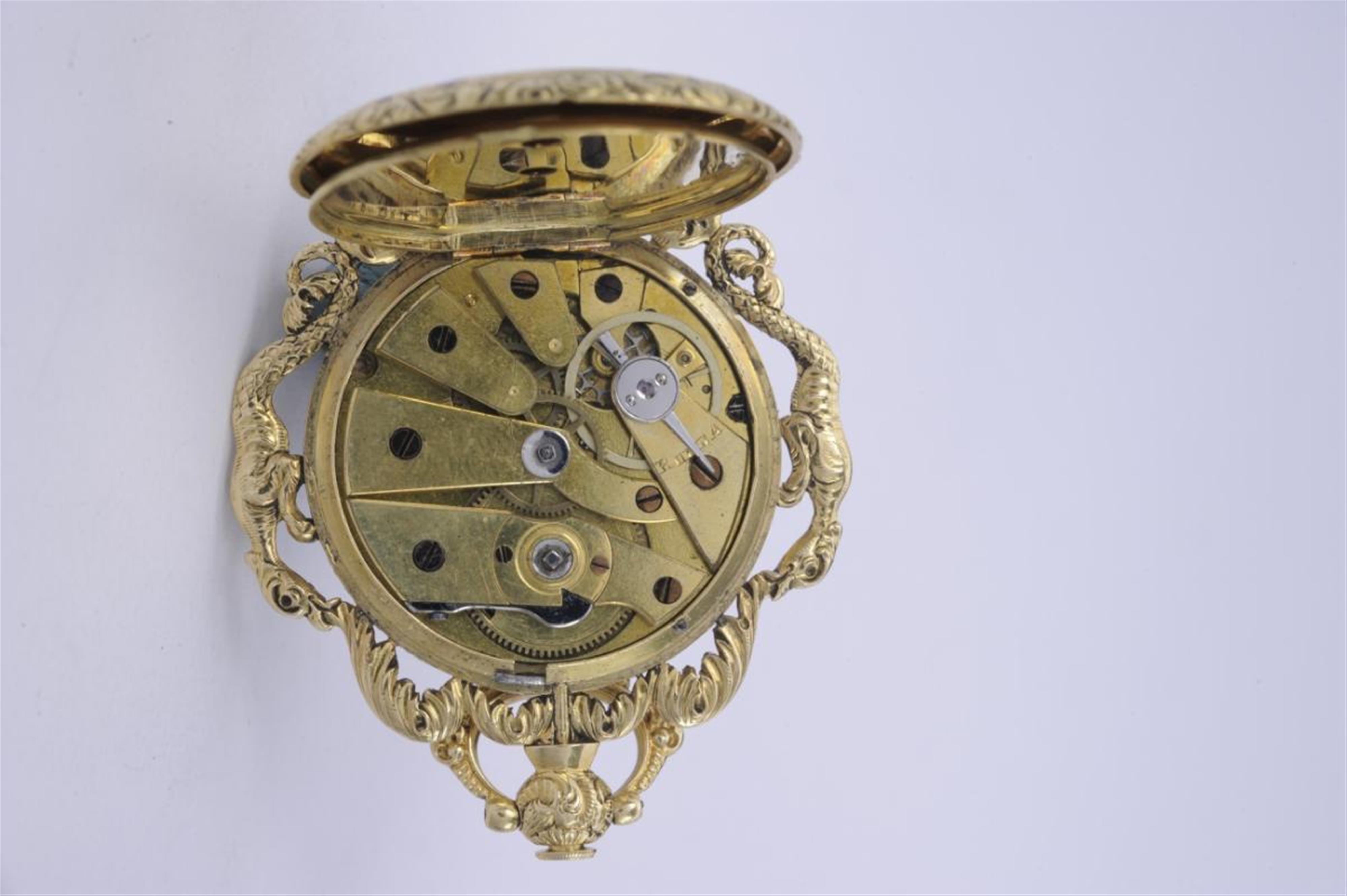 An 18k gold and enamel Vacheron & Constantin pendant watch - image-4