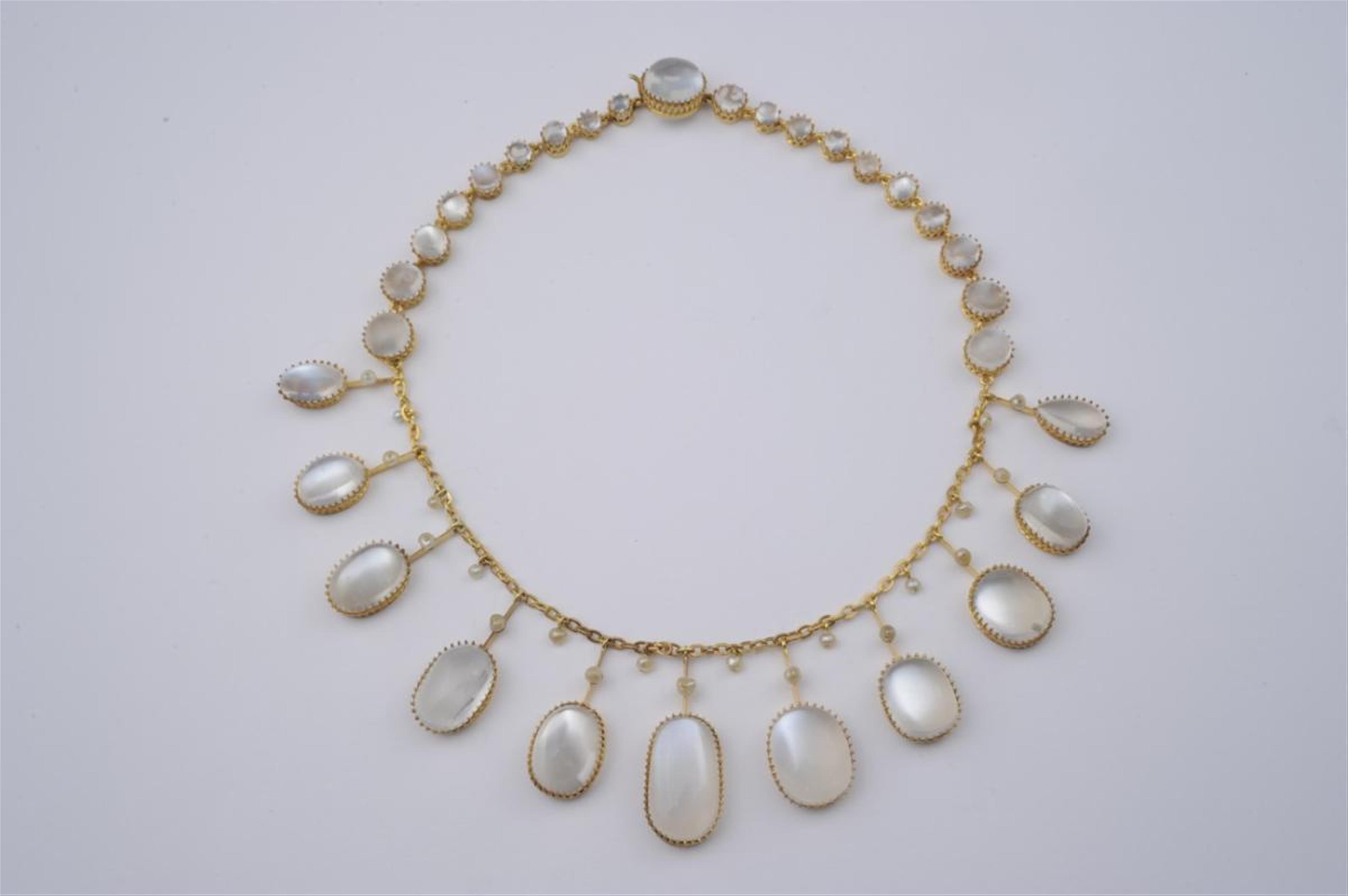 A gilt silver moonstone and pearl fringe-necklace - image-1
