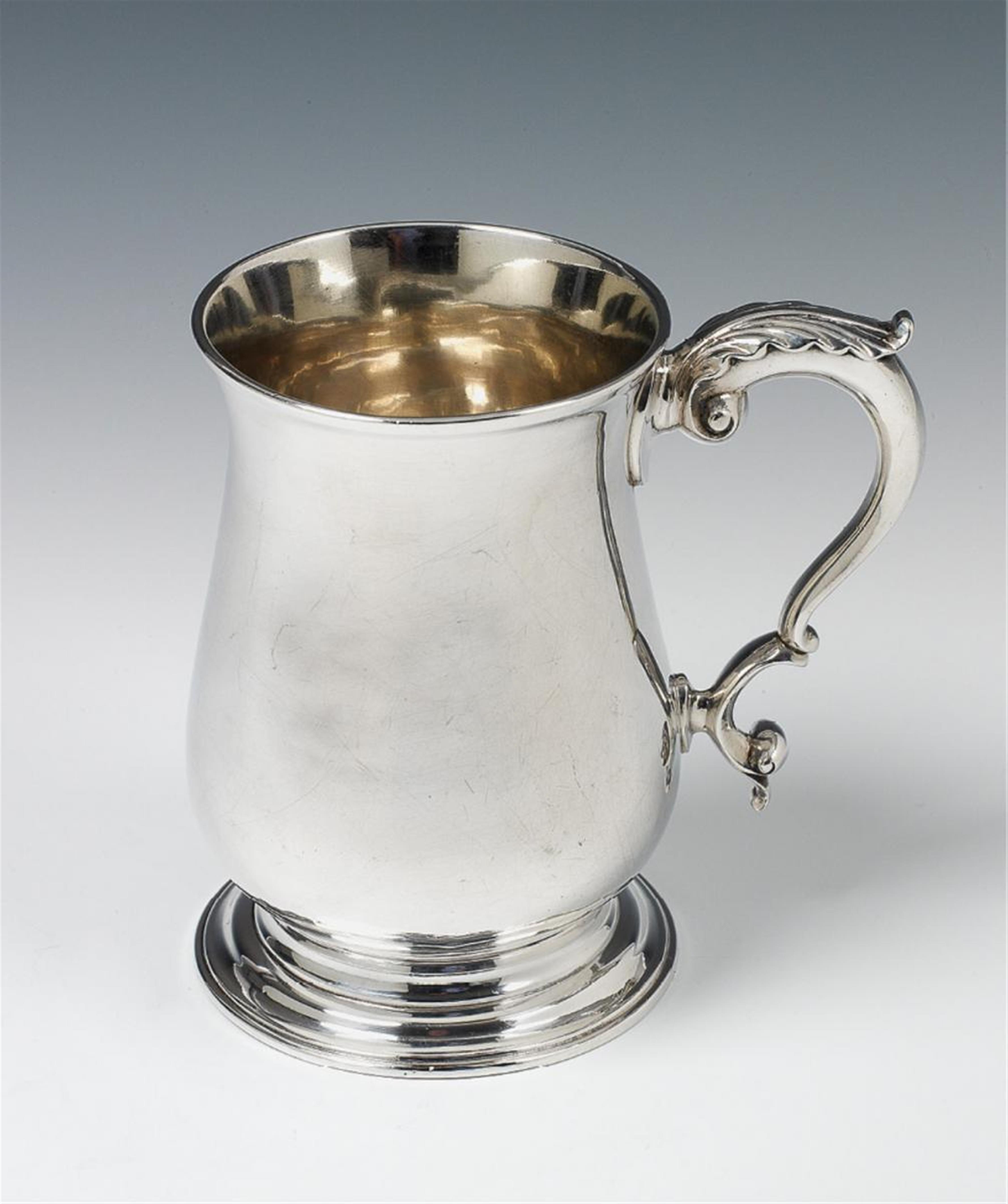 A George III London silver mug. Marks of James Baker, 1766. - image-1