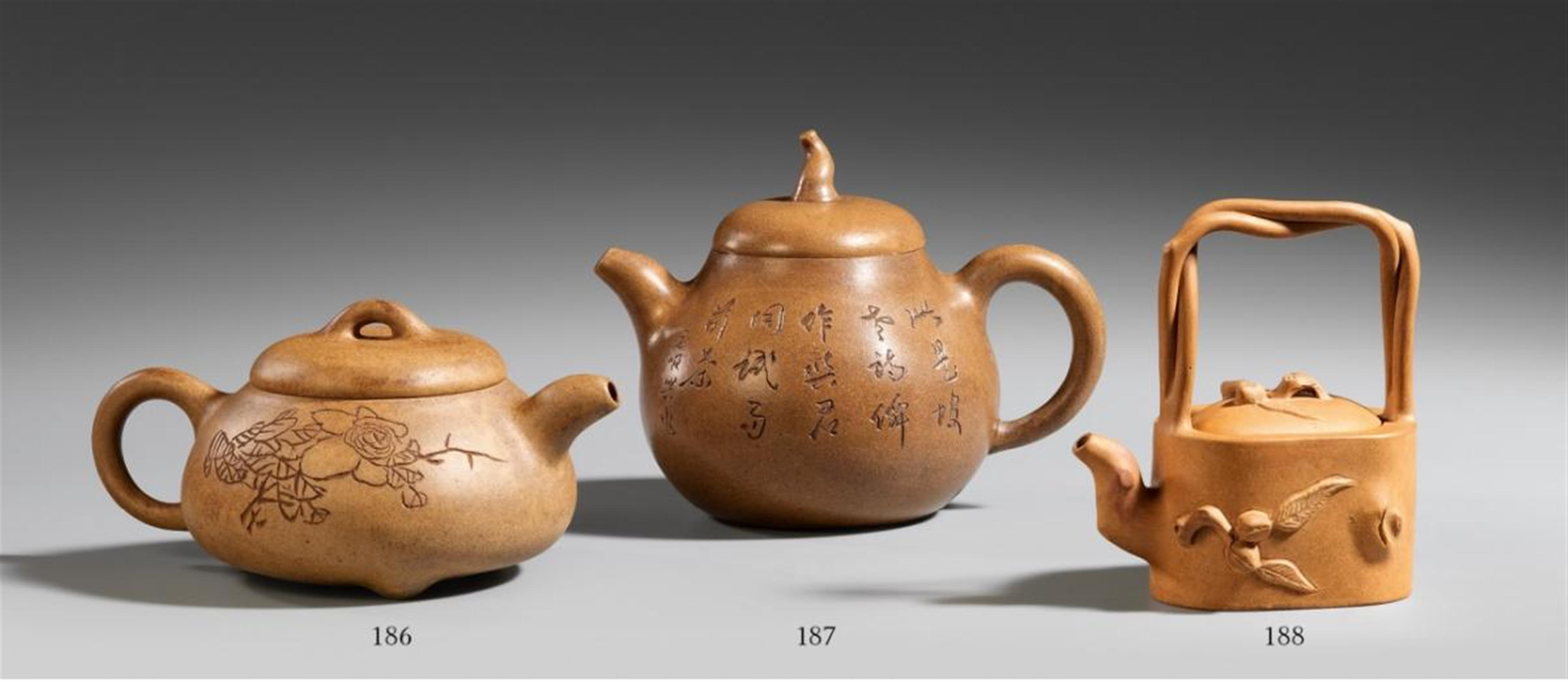 A engraved globular Yixing teapot - image-1