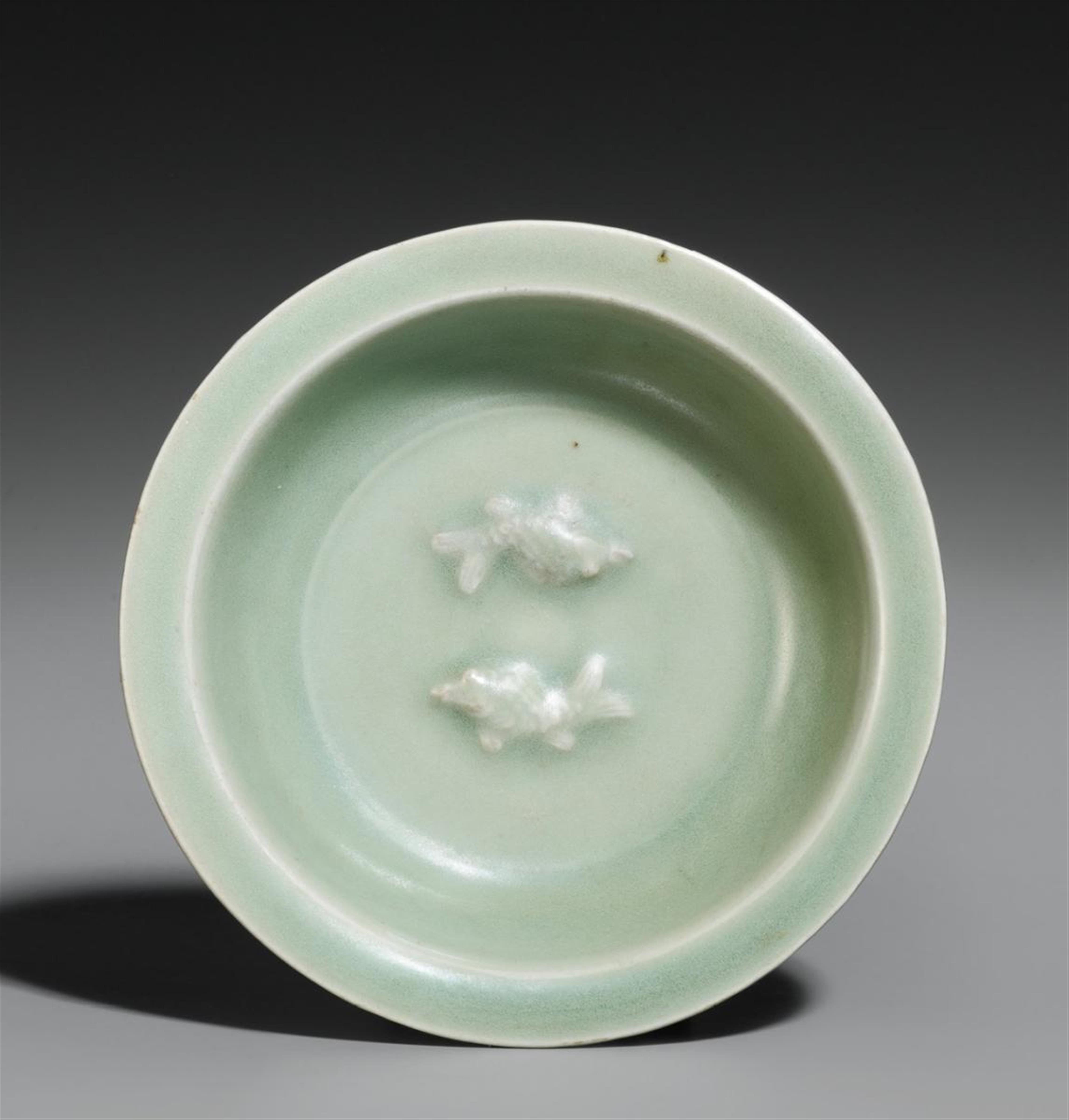 A Longquan celadon twin fish dish. 12th/13th century - image-1