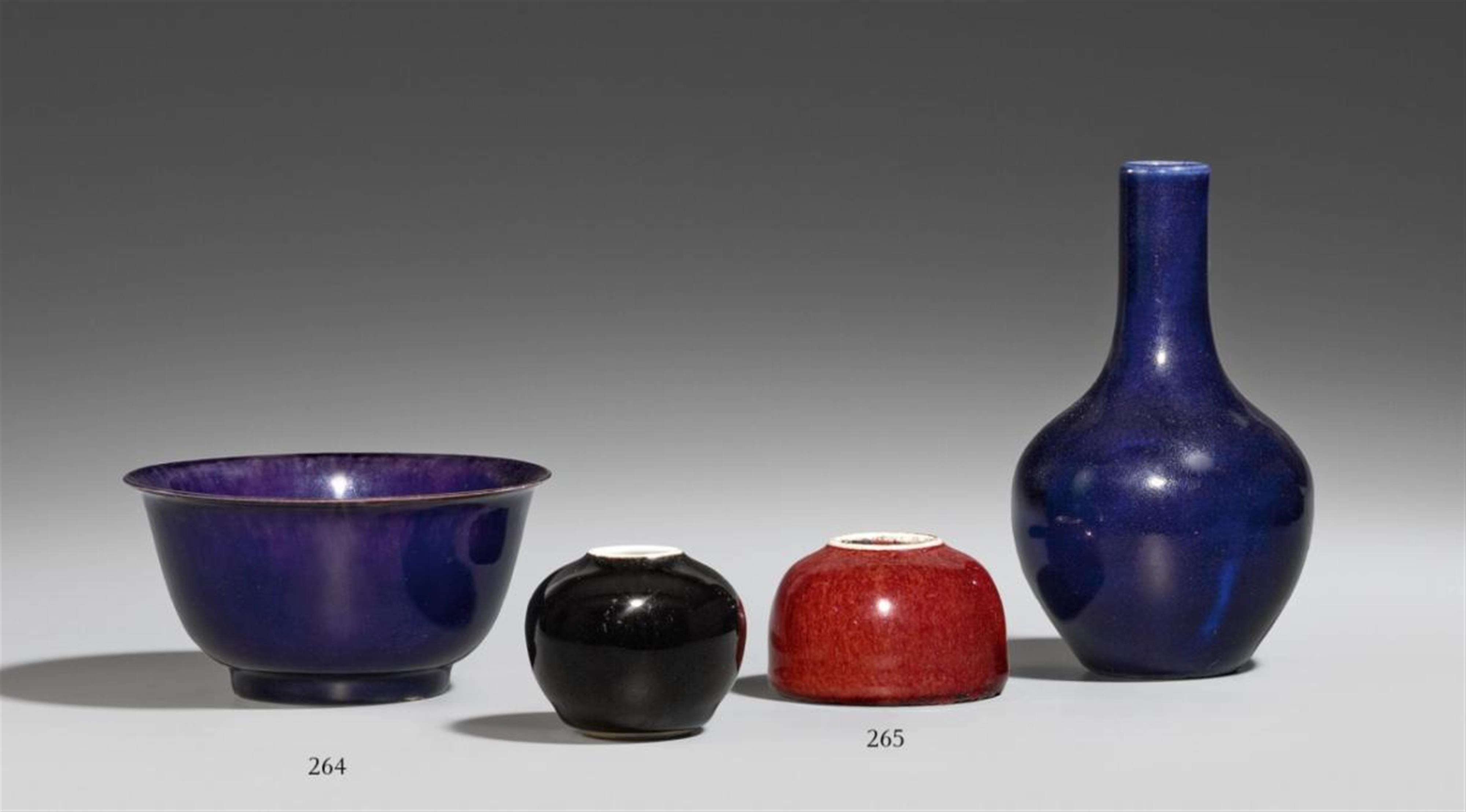 An aubergine-glazed bowl. Kangxi period (1662-1722) - image-1