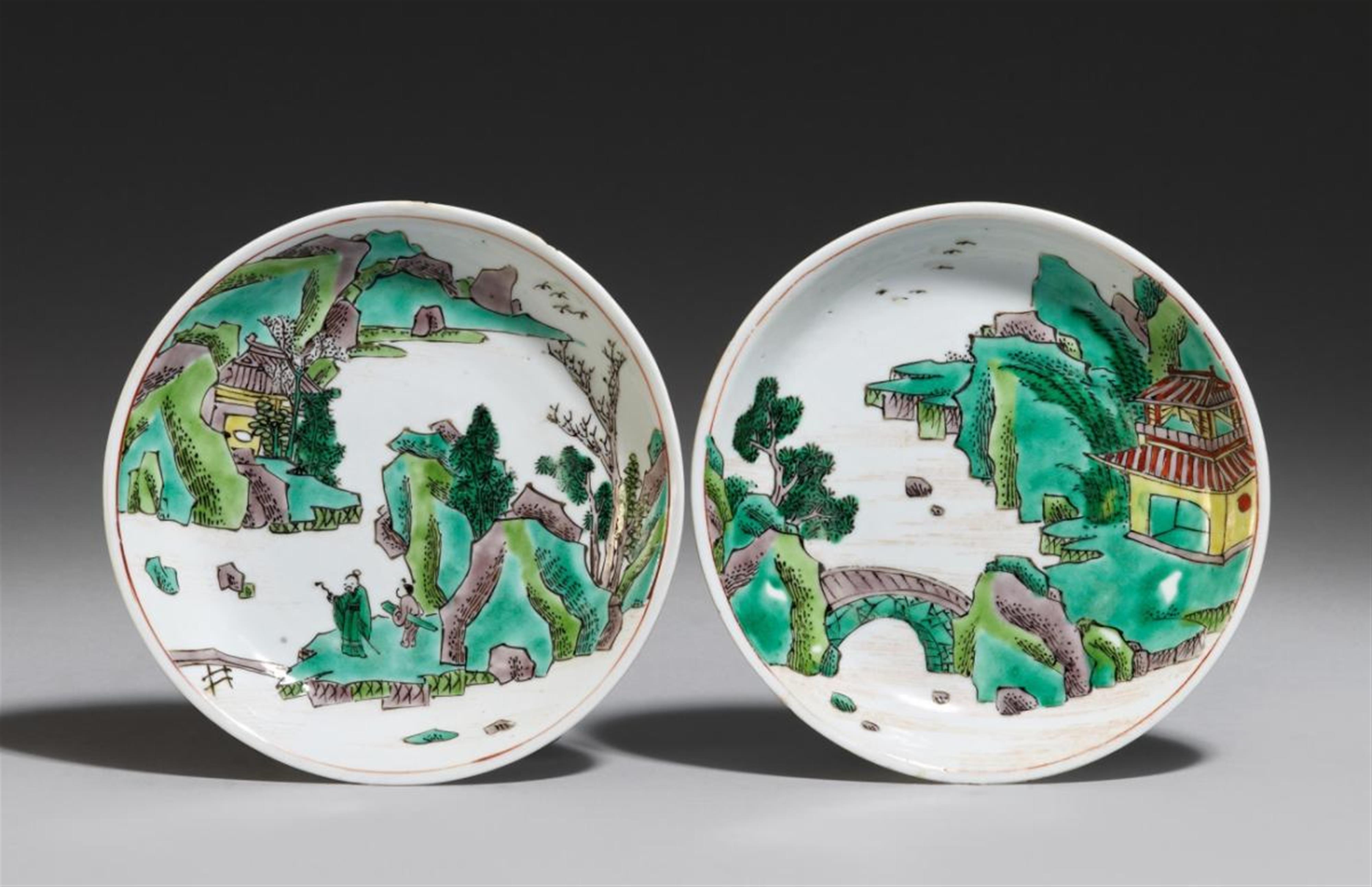 Paar famille verte-Teller. Kangxi-Periode (1662-1722) - image-1