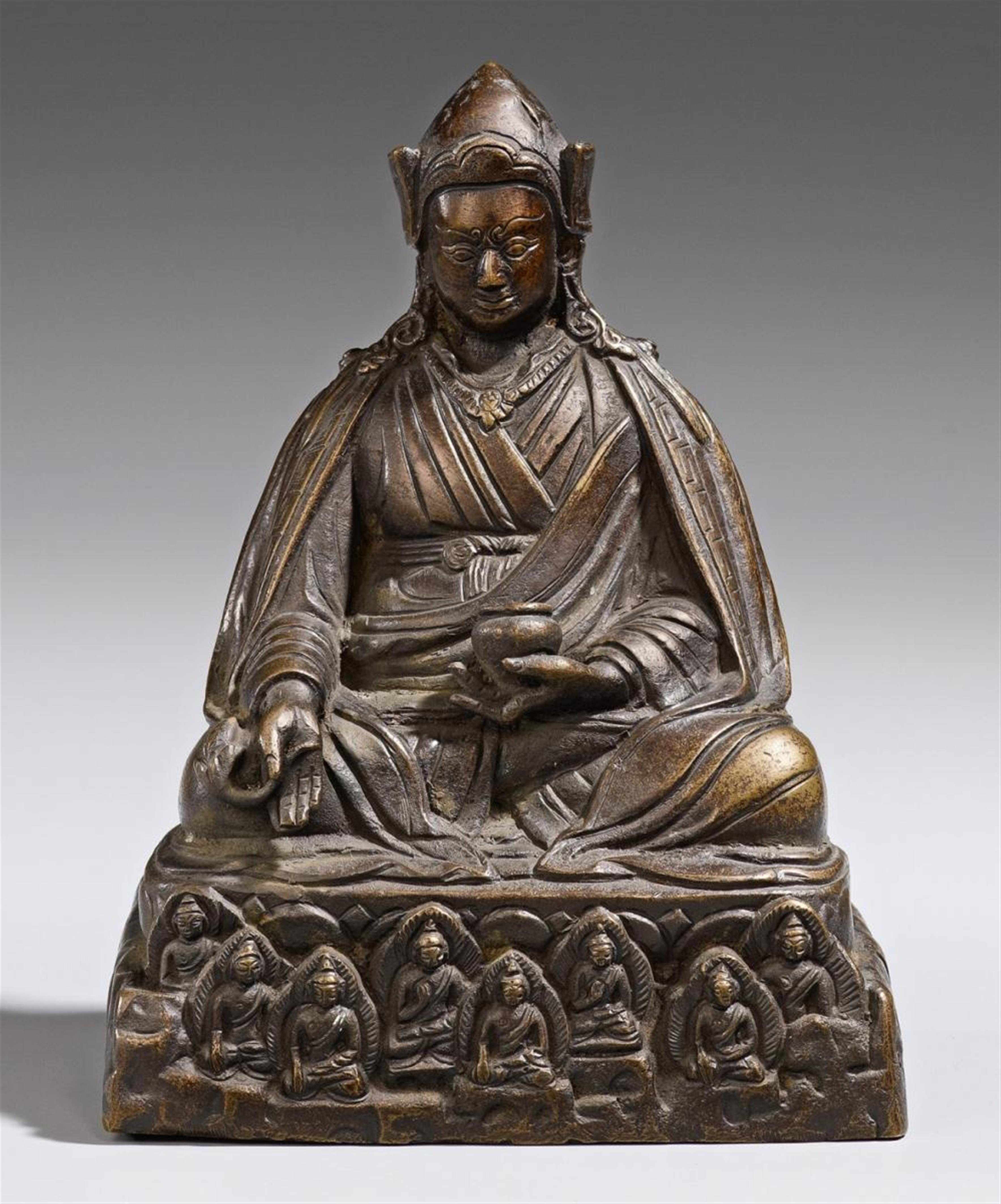 A bronze figure of Padmasambhava. Nepal. 18th century - image-1