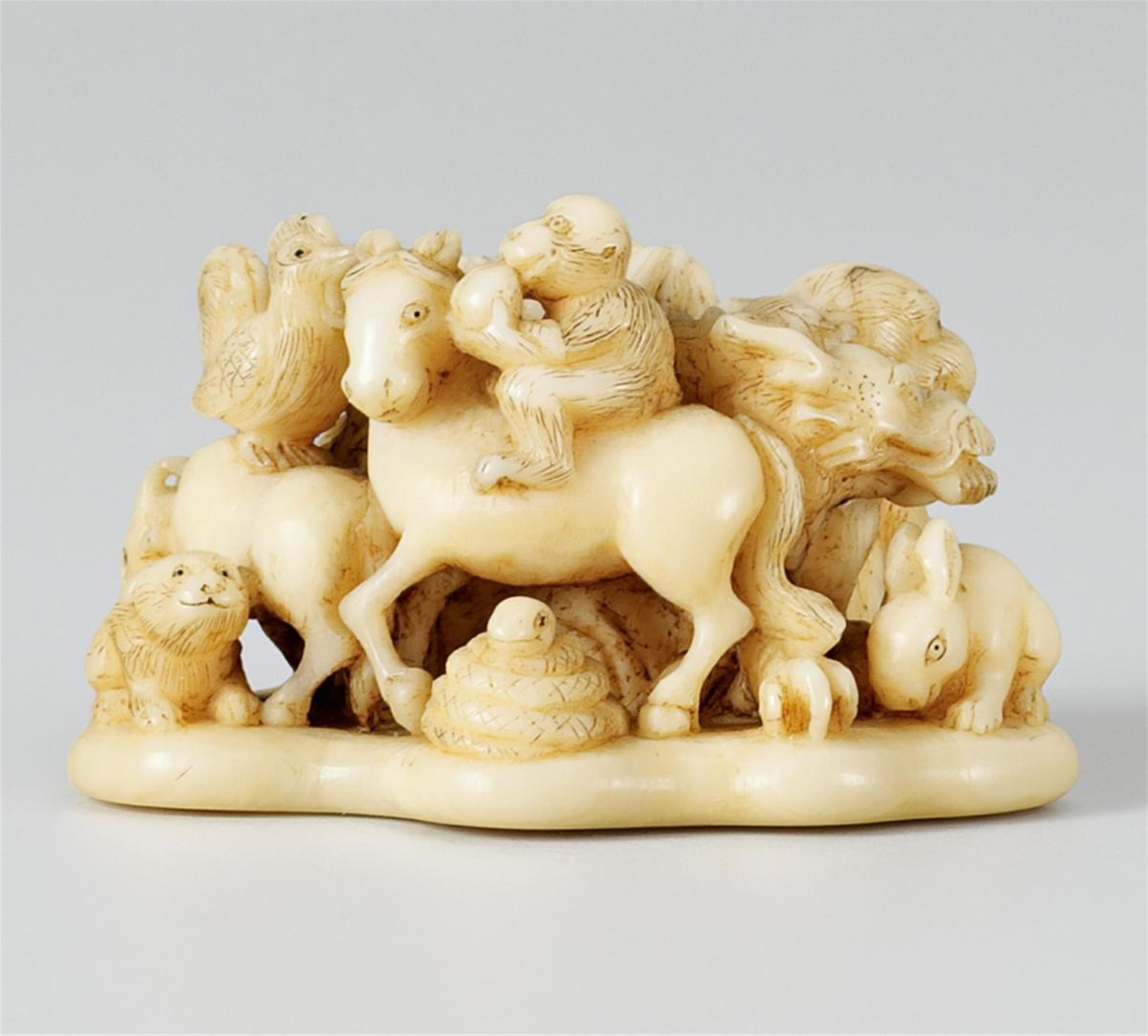 An Edo school marine ivory netsuke of the twelve animals of the zodiac, by Shunkôsai. Mid 19th century - image-1