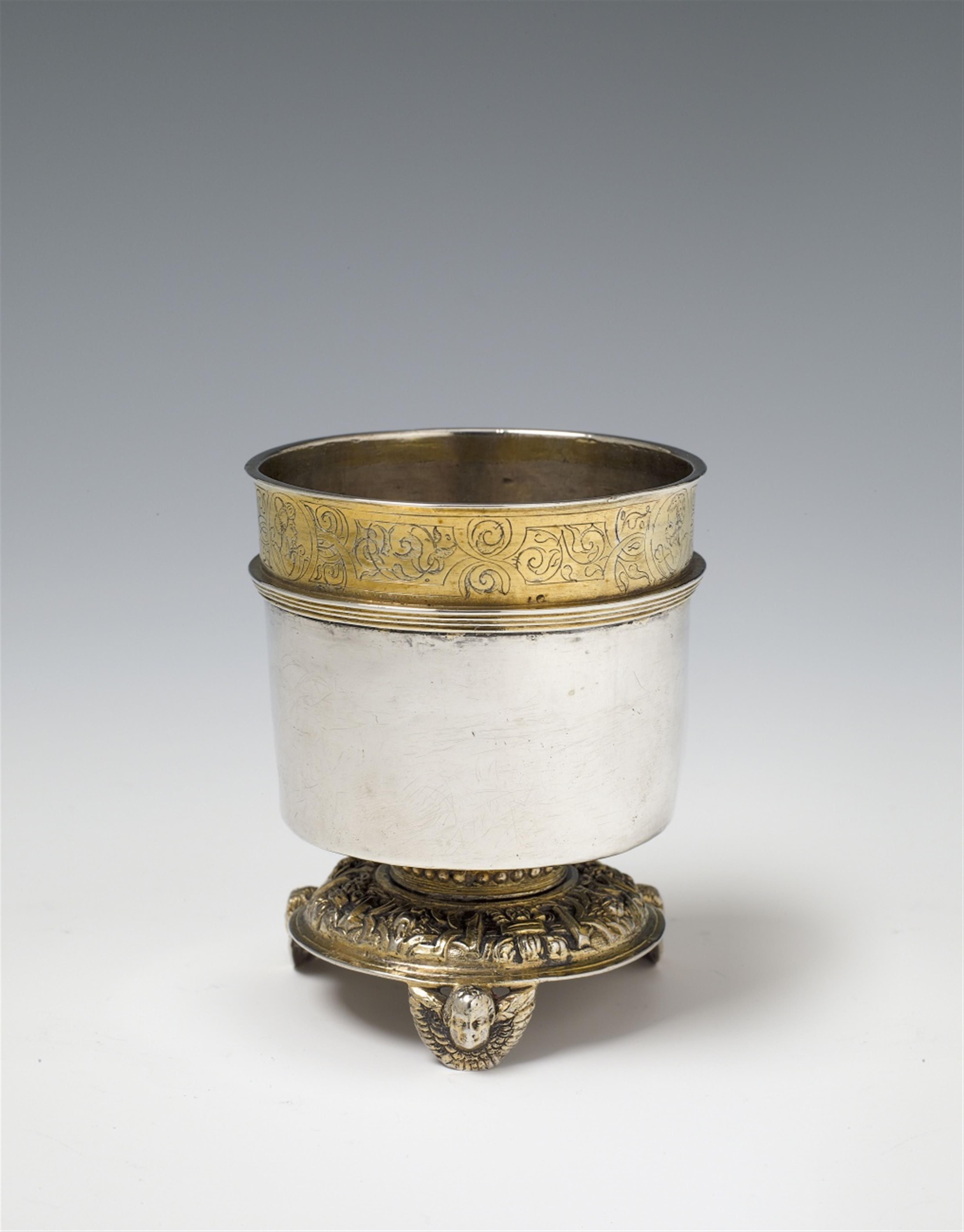 A German renaissance silver beaker. Monogrammed "HS" to a reserve. Unmarked, ca. 1600. - image-1