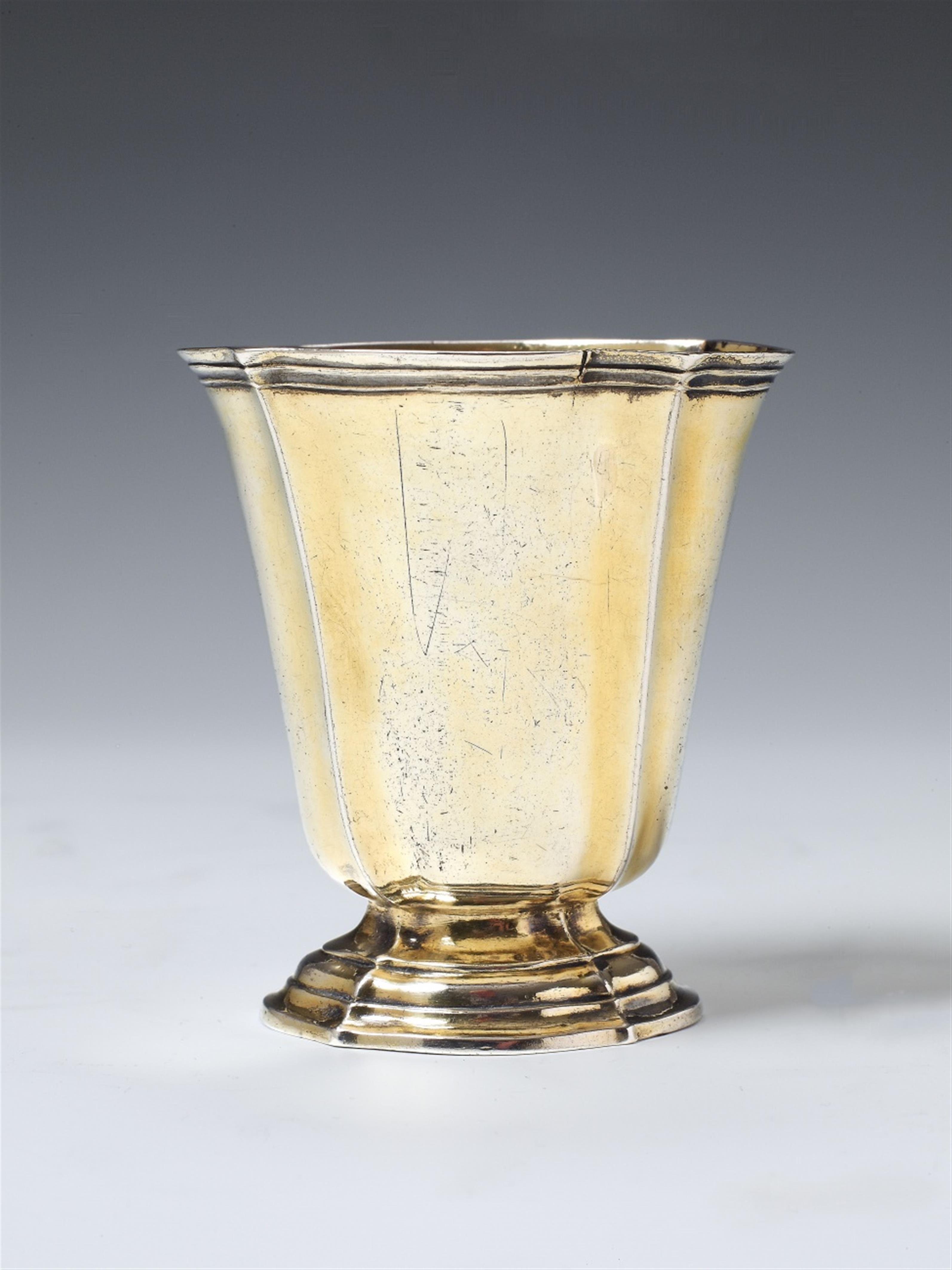 A Strasbourg silver gilt bell-form beaker. Marks of Nathaniel Jacob Horning, ca. 1780. - image-1