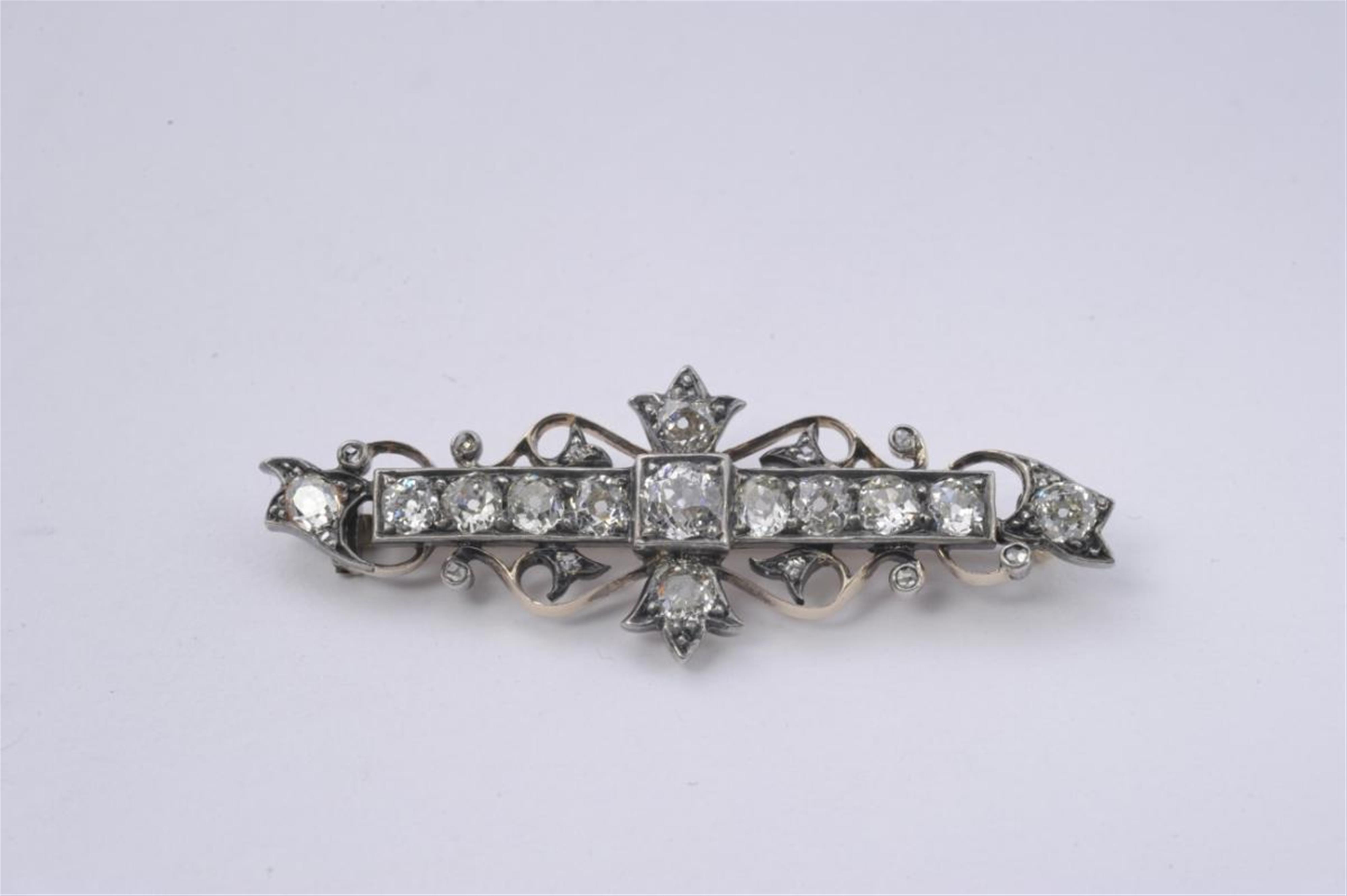 A 14k red gold and silver Belle Epoque brooch - image-1