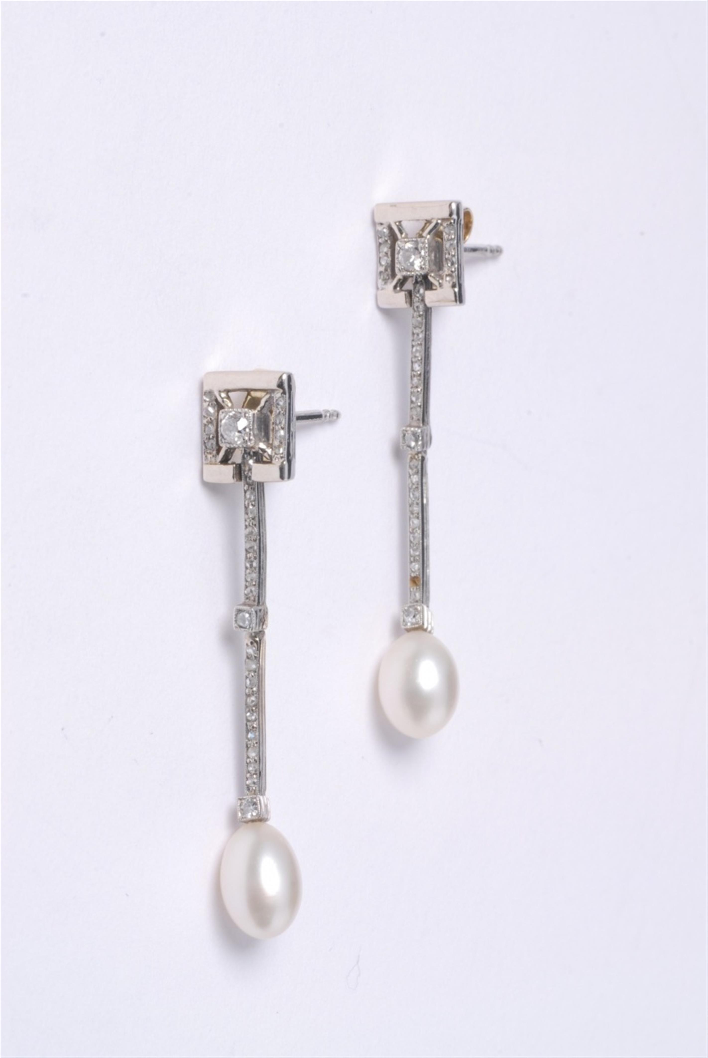 A pair of 18k white gold belle epoque pendant earrings - image-1