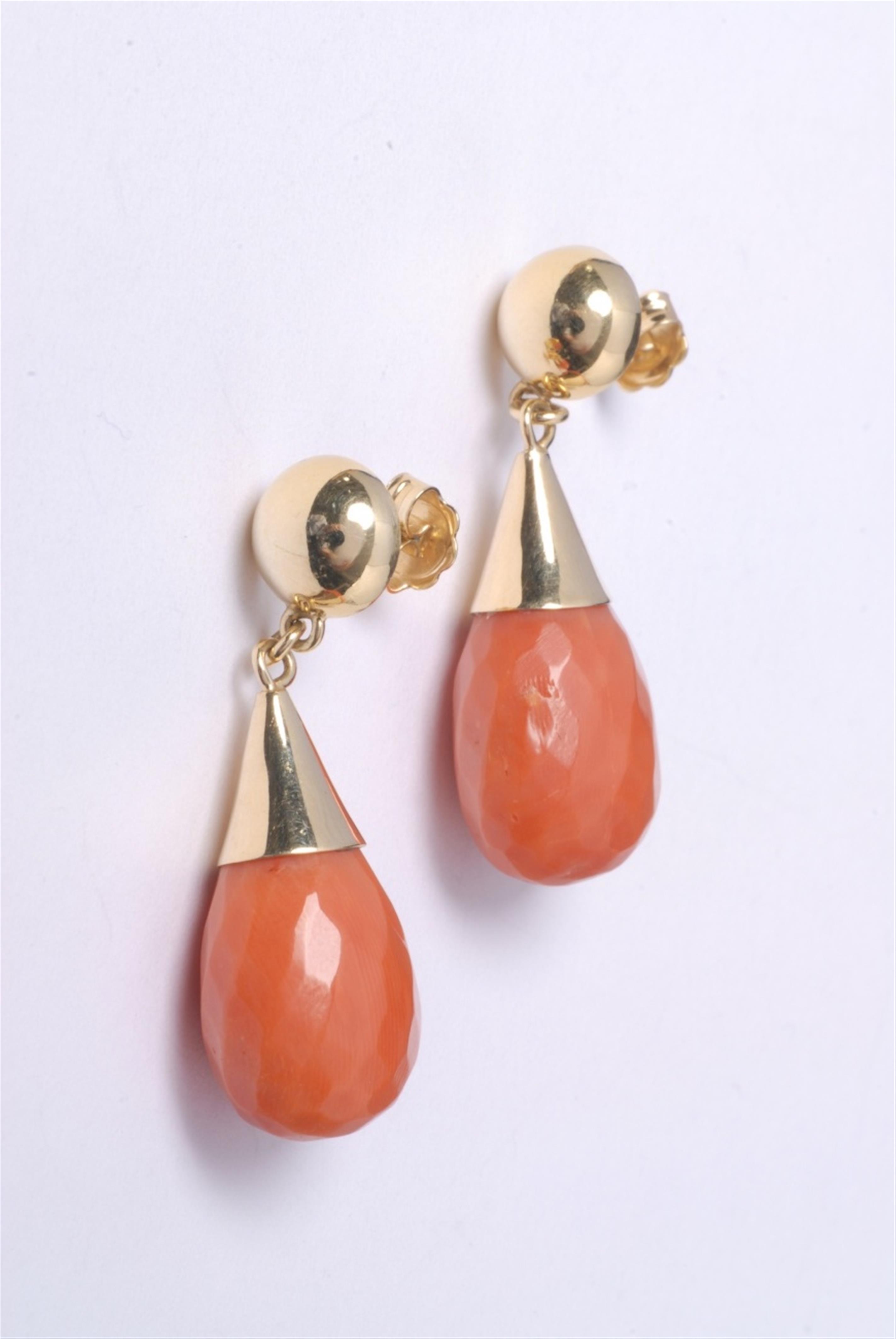 A pair of 18k gold and coral pendant earrings. - image-1