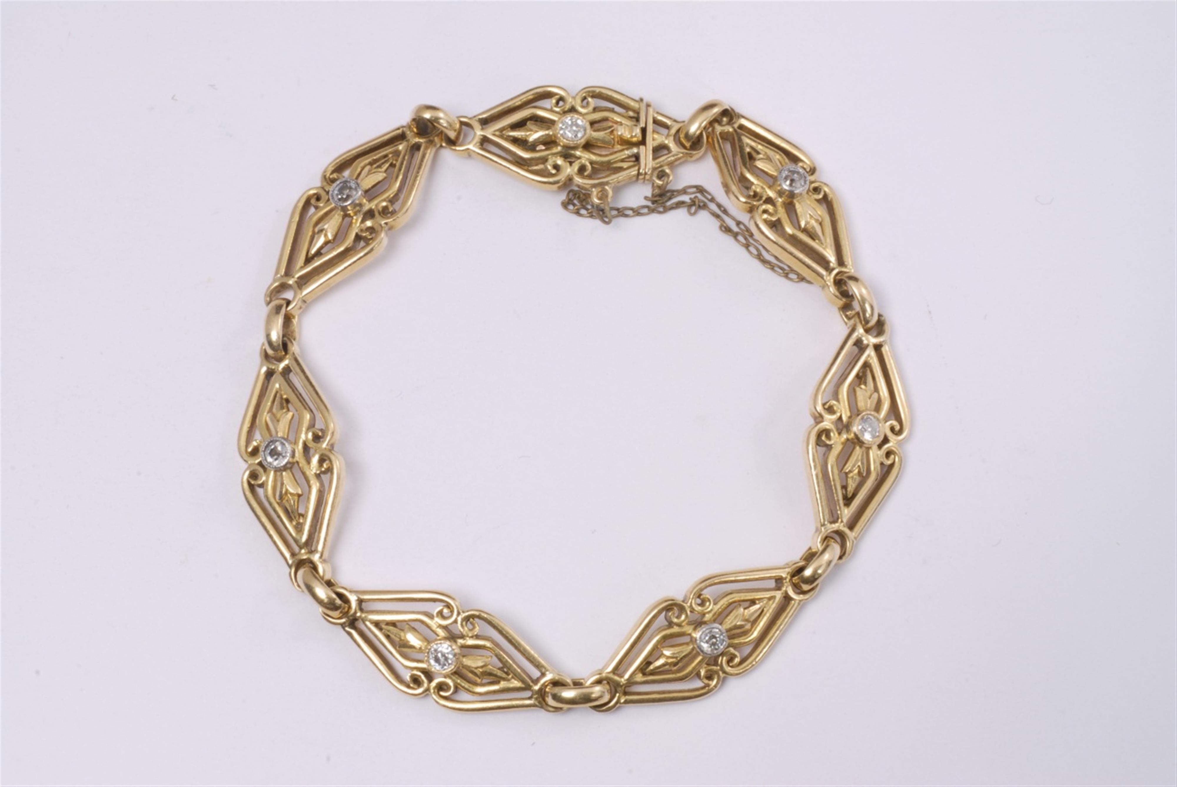 A French 18k gold belle epoque bracelet. - image-1