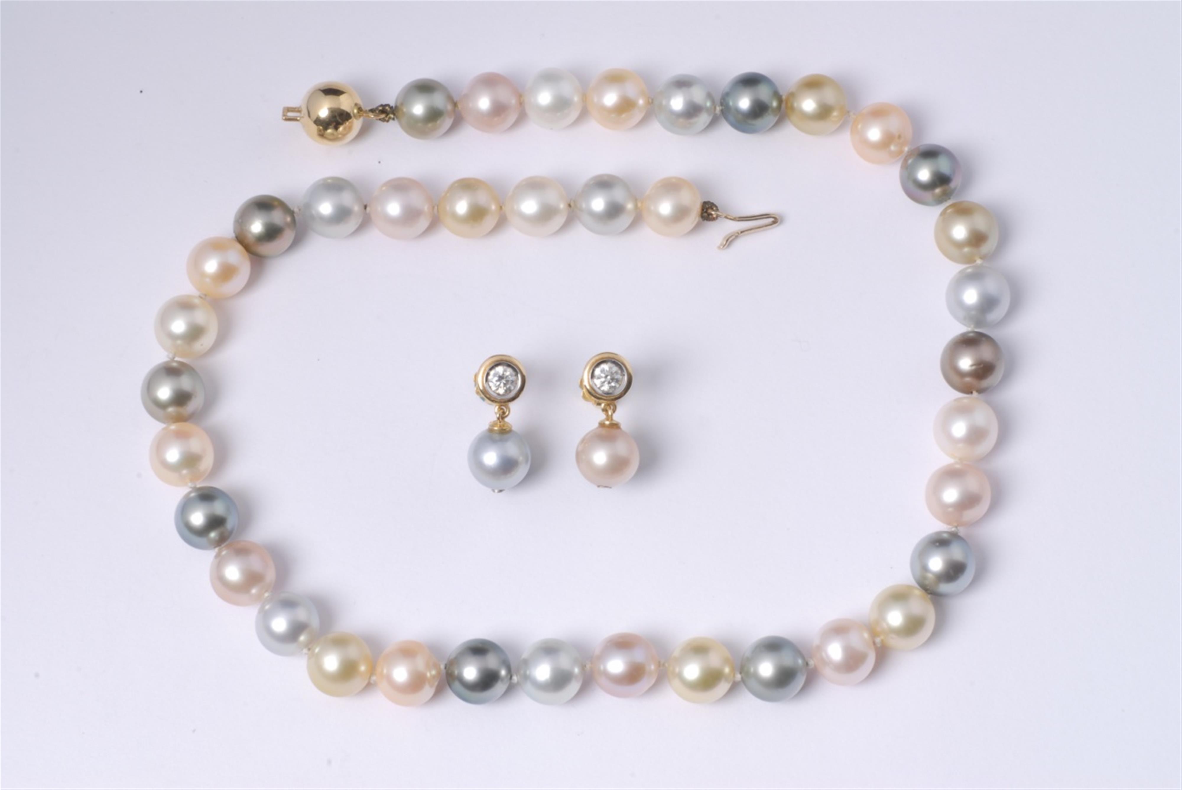 A coloured pearl demiparure - image-1