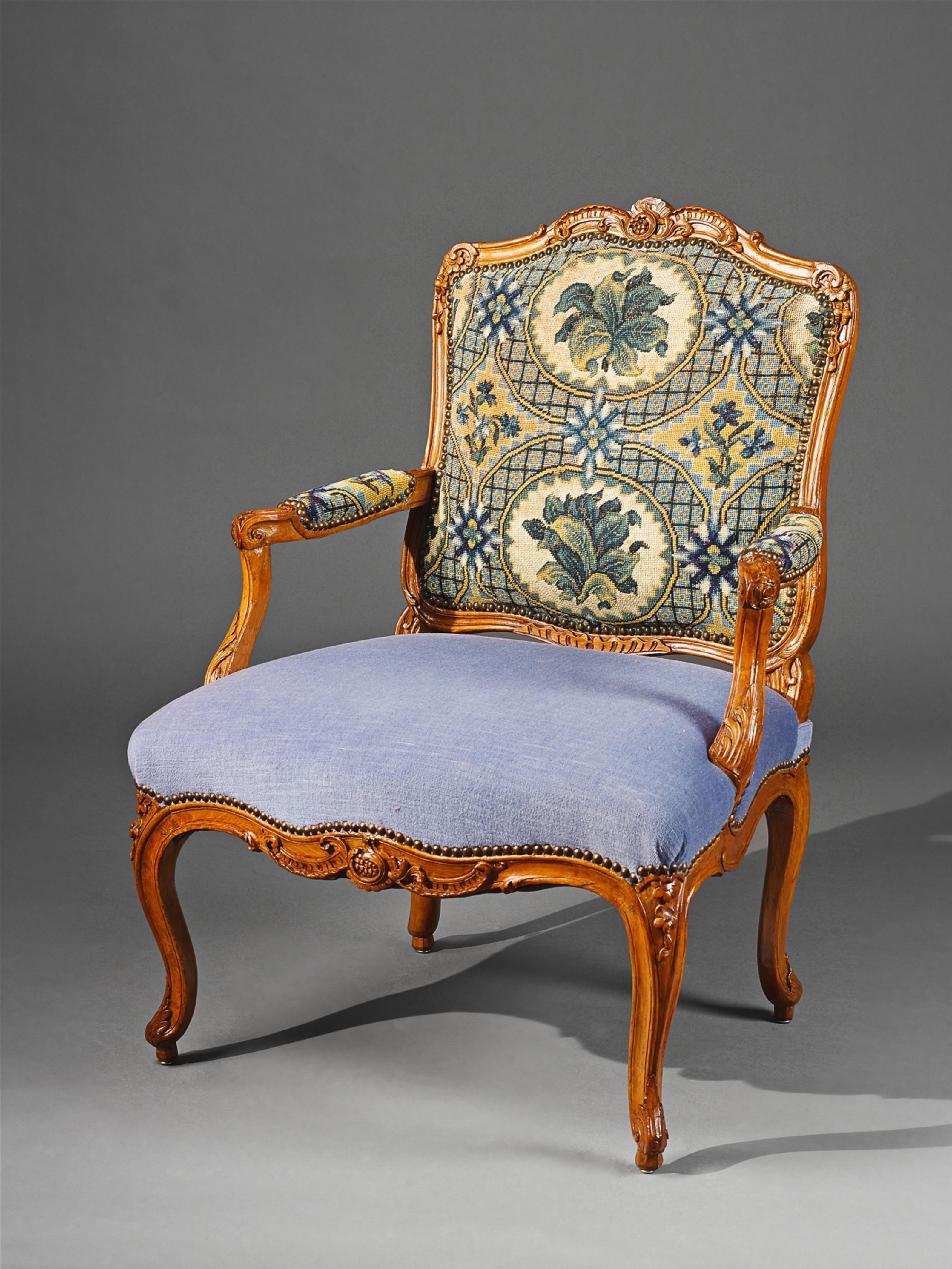 A French beech "fauteuil à la reine" armchair. - image-1