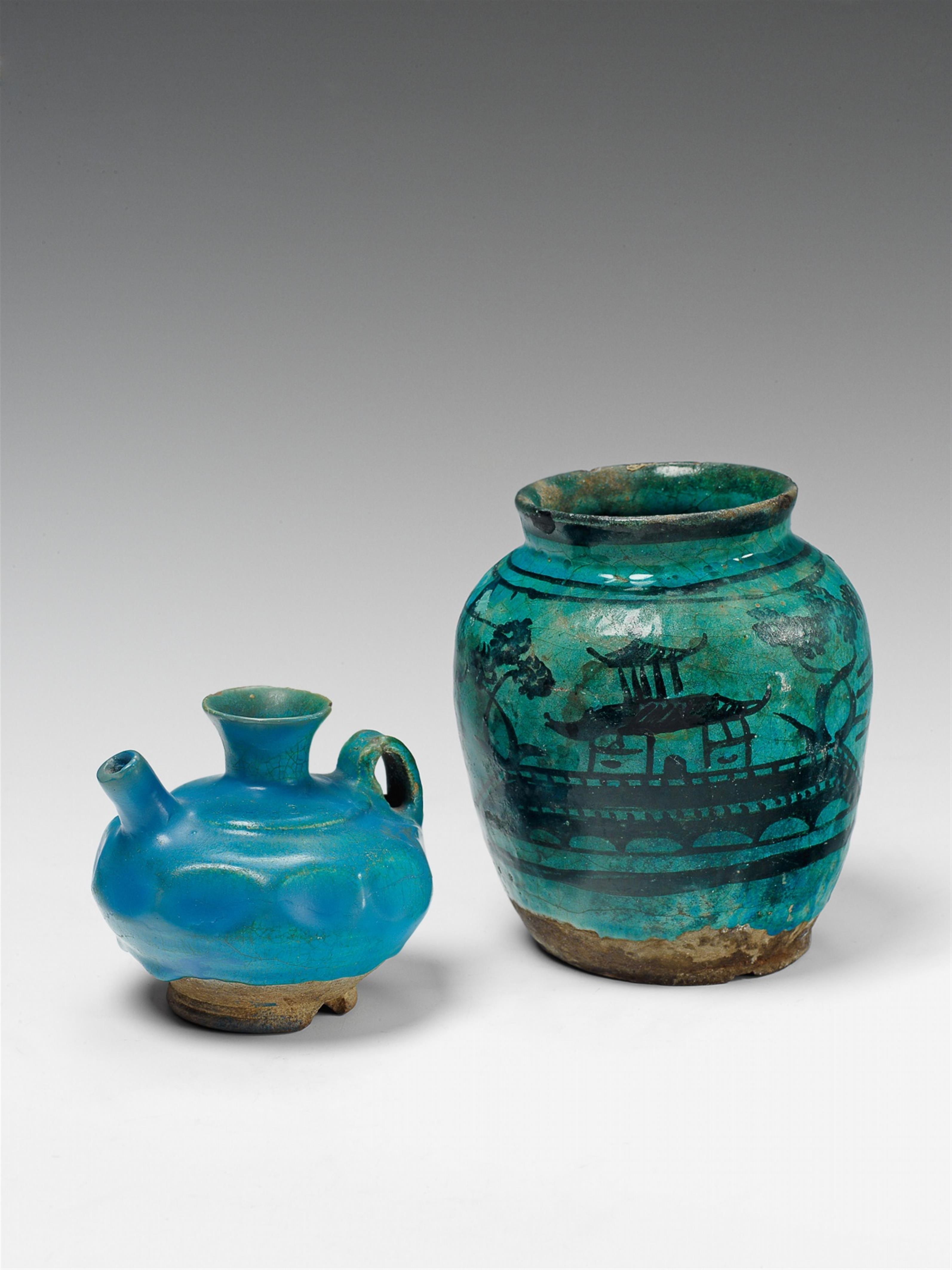 An Iranian turquoise glazed vase with chinoiserie decor. - image-1