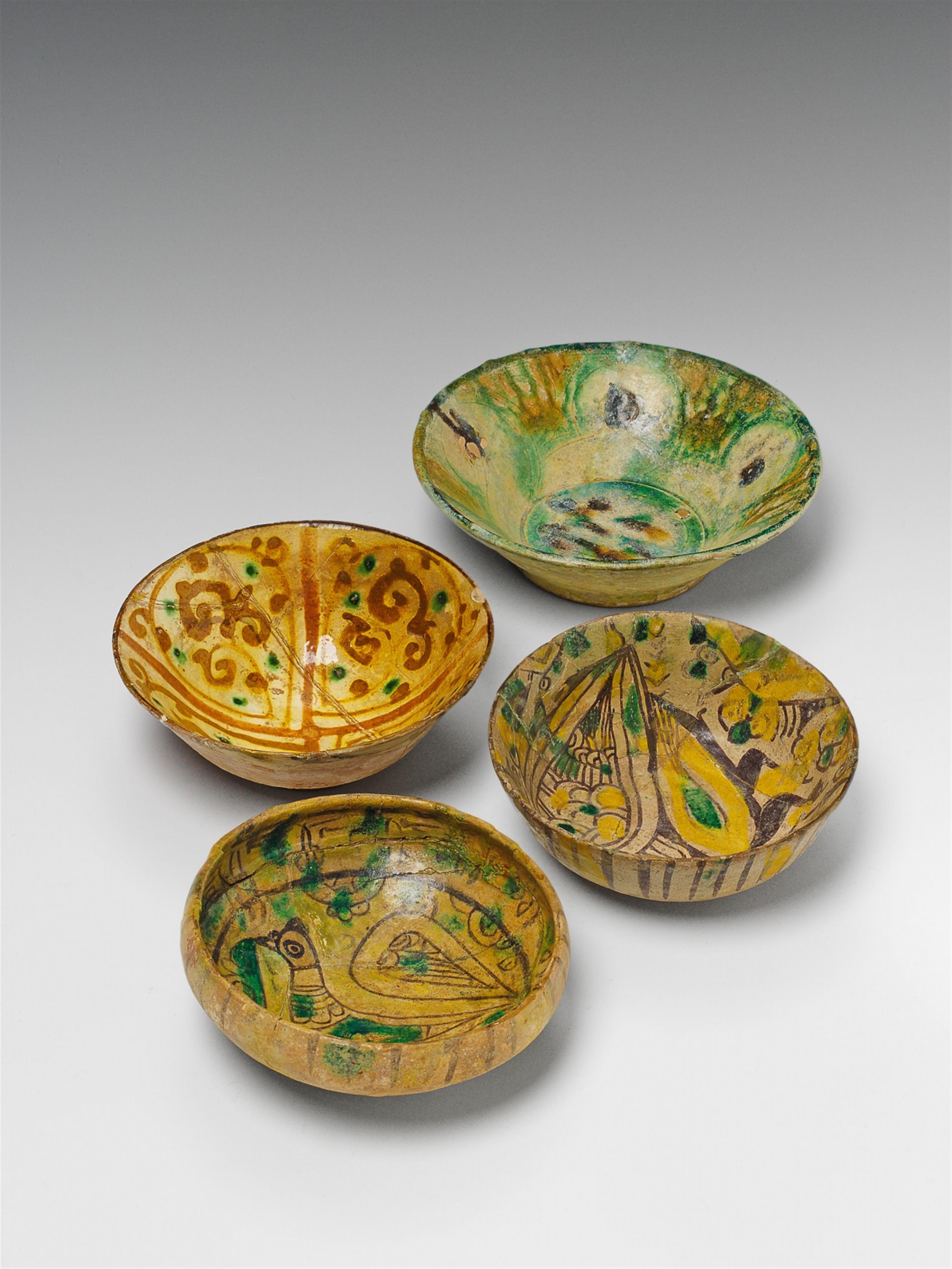 Four Near Eastern ceramic bowls. - image-1