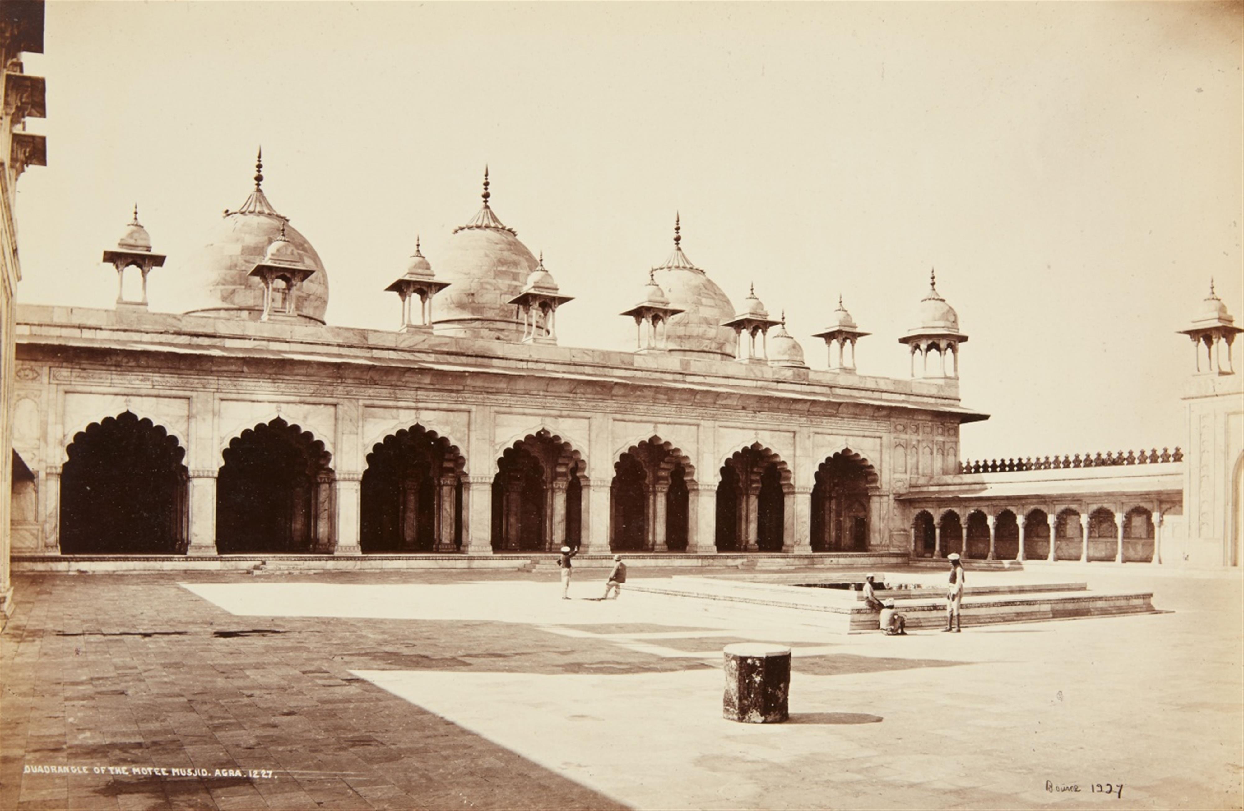 Samuel Bourne
Shepherd & Robertson
Scowen & Co.
W.L.H. Skeen & Co.
and other photographers - Views of India, Ceylon and Sumatra - image-5