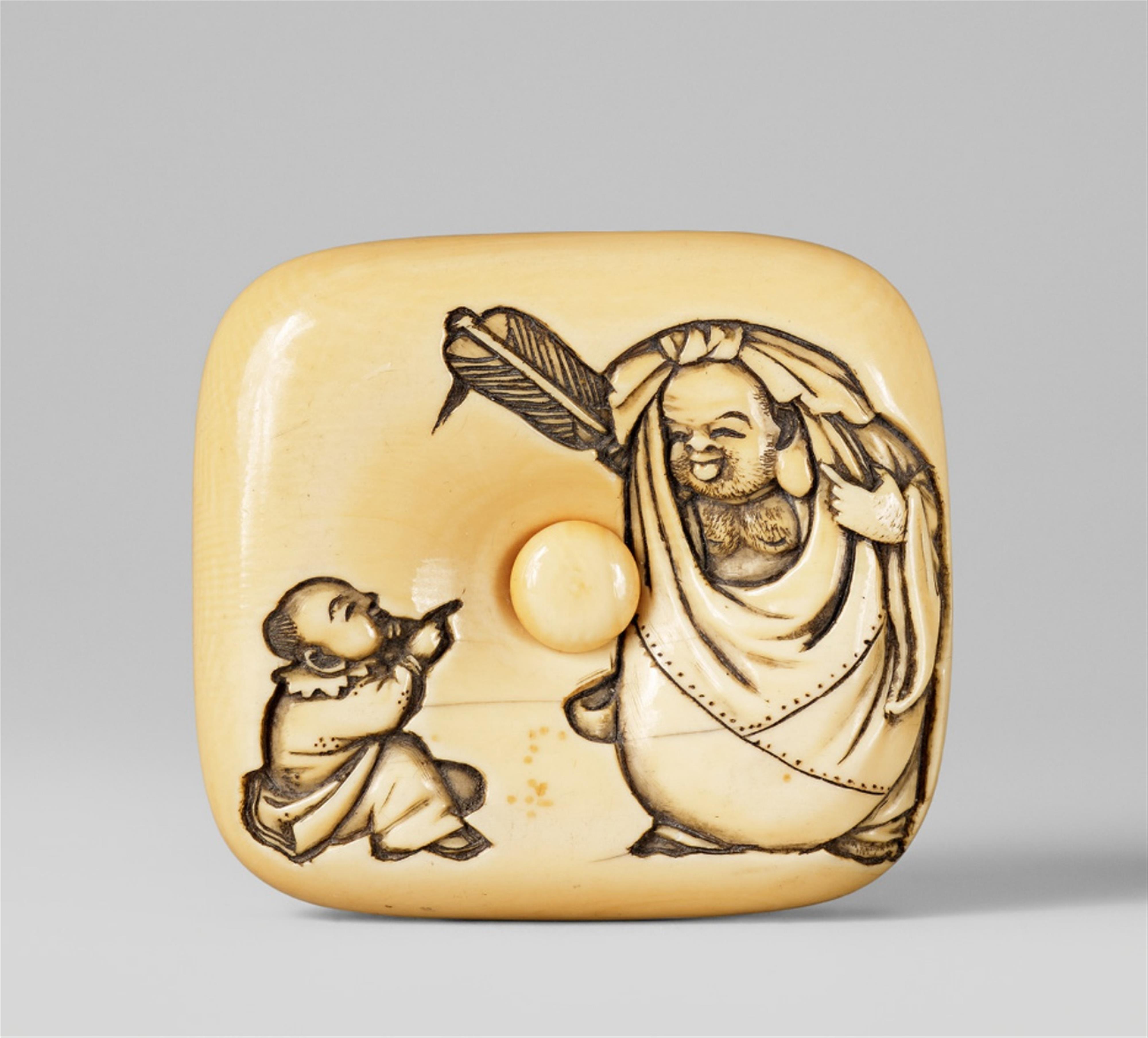 An Edo school ivory rounded square manjû of Hotei, by Minkoku. Mid-19th century - image-1