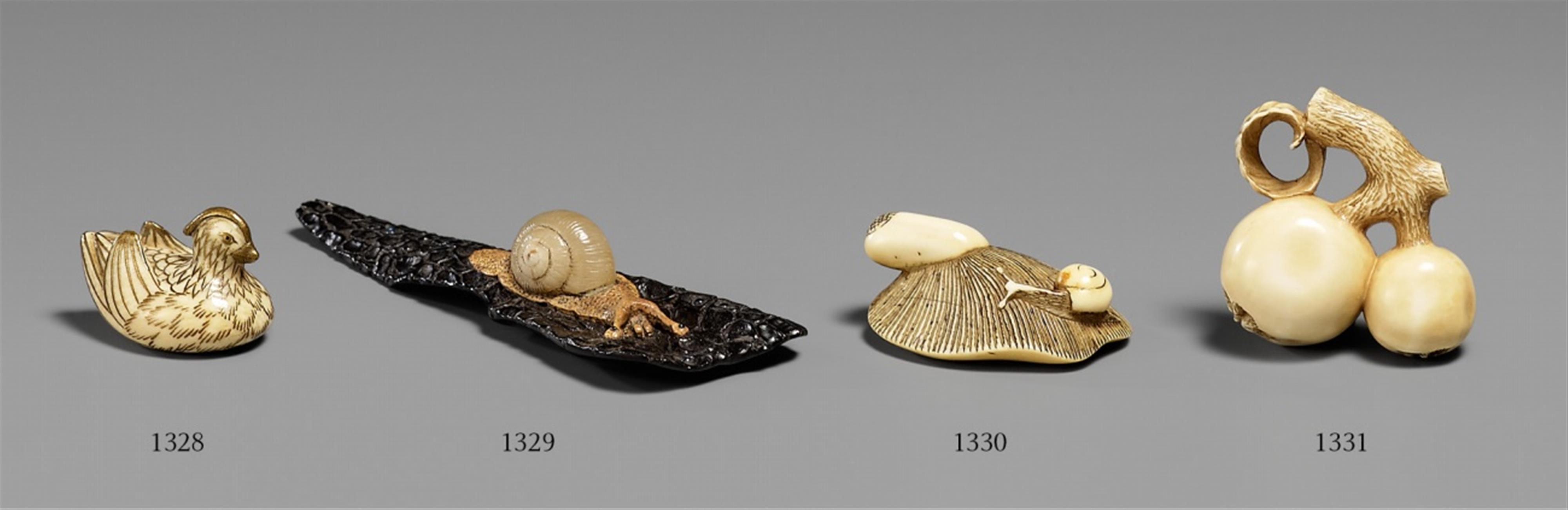 An Osaka school ivory netsuke of a biwa branch. Late 19th century - image-1