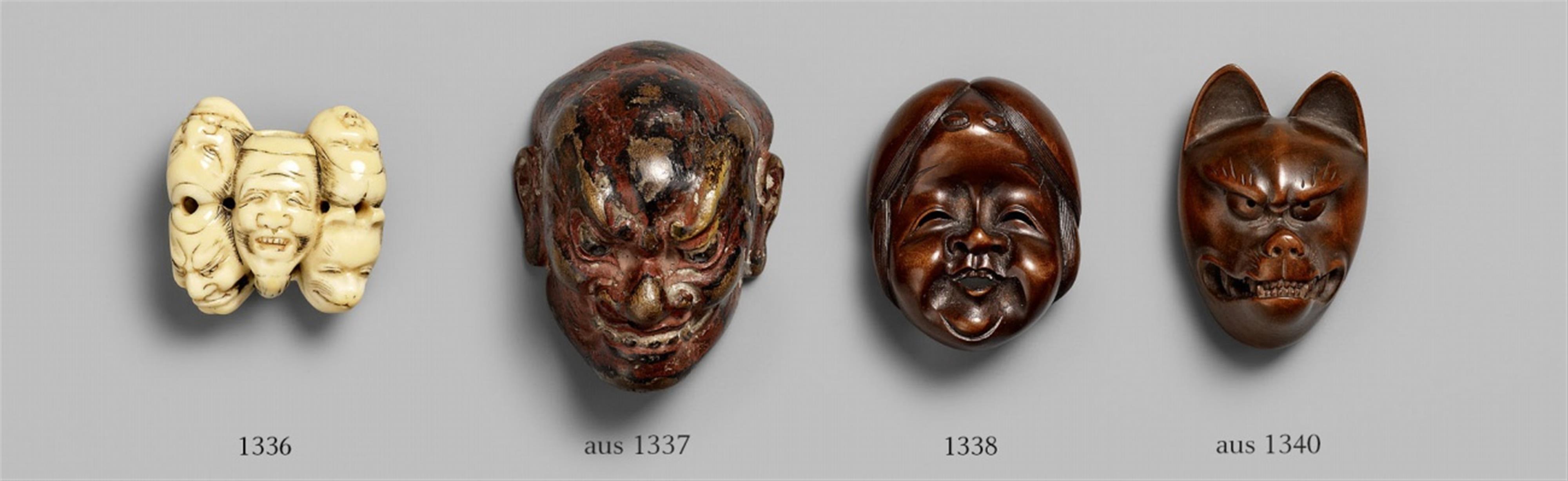 A Kyoto school ivory netsuke of a group of masks. Mid-19th century - image-1