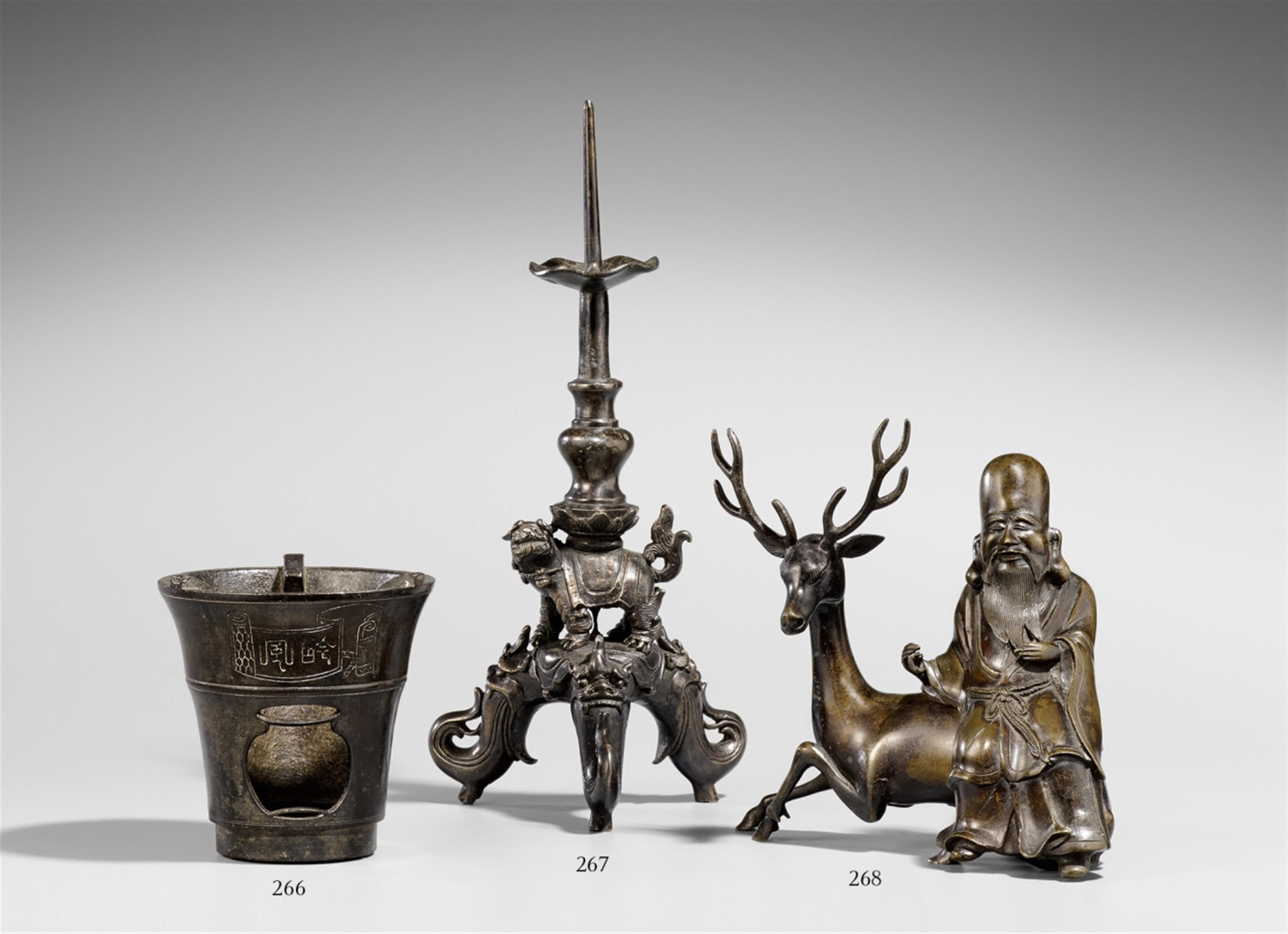 Shoulao auf einem Hirschen. Bronze. Ming-Zeit, 16./17. Jh. - image-1