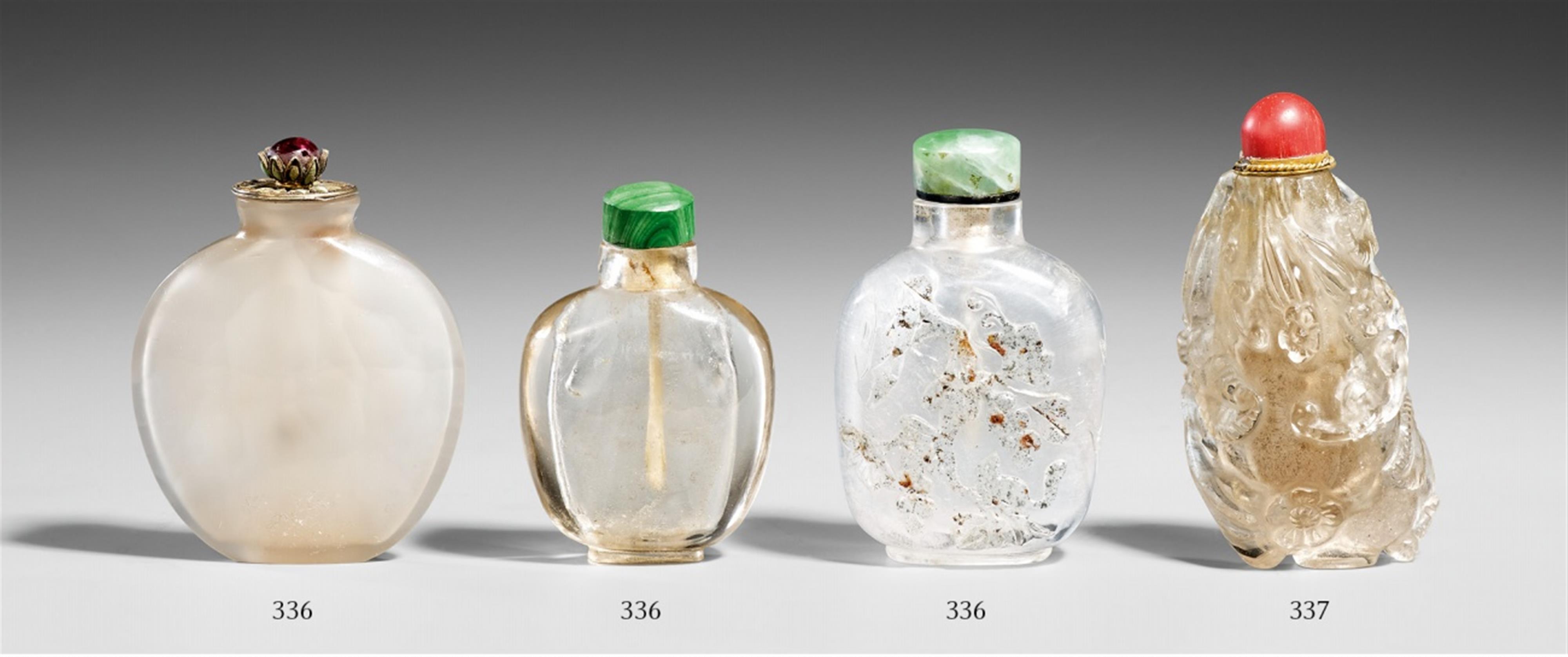 Three stone snuff bottles. 19th/20th century - image-1