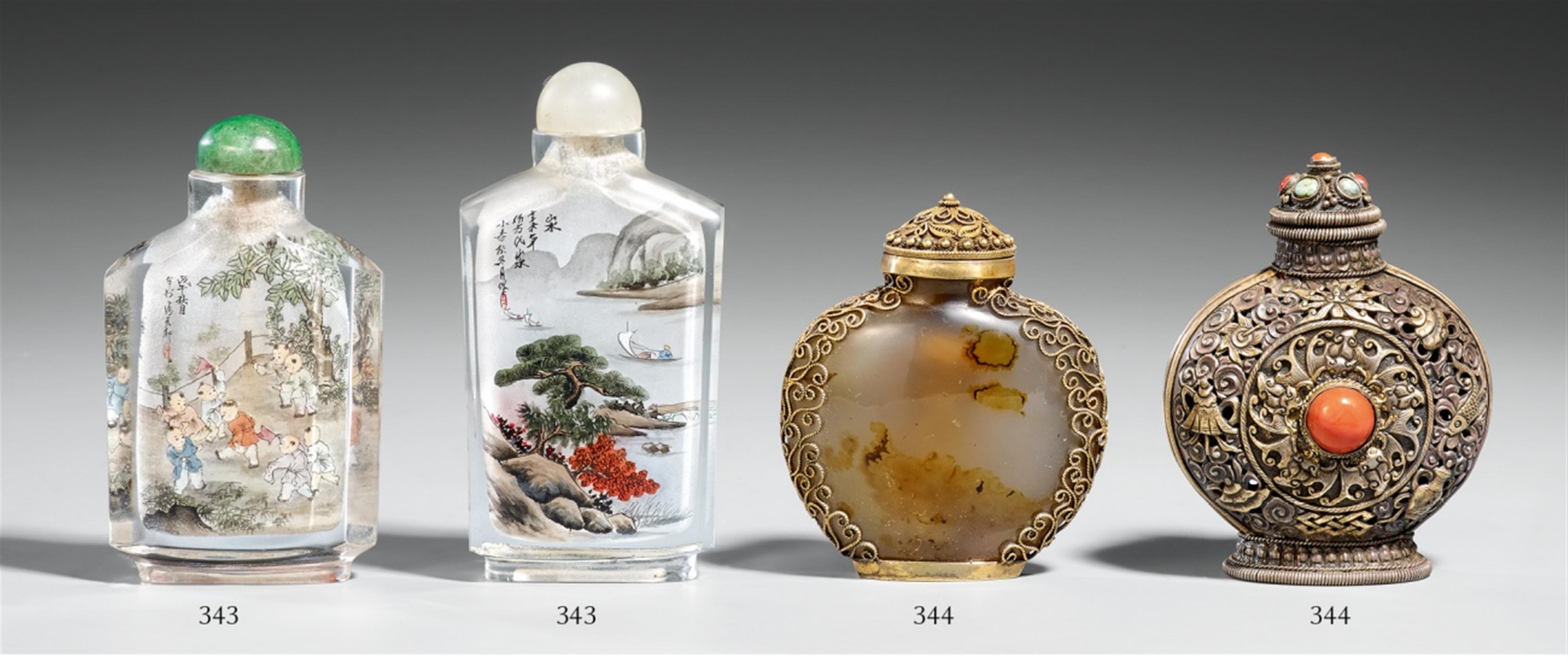 Two glass snuff bottles. 20th century - image-1