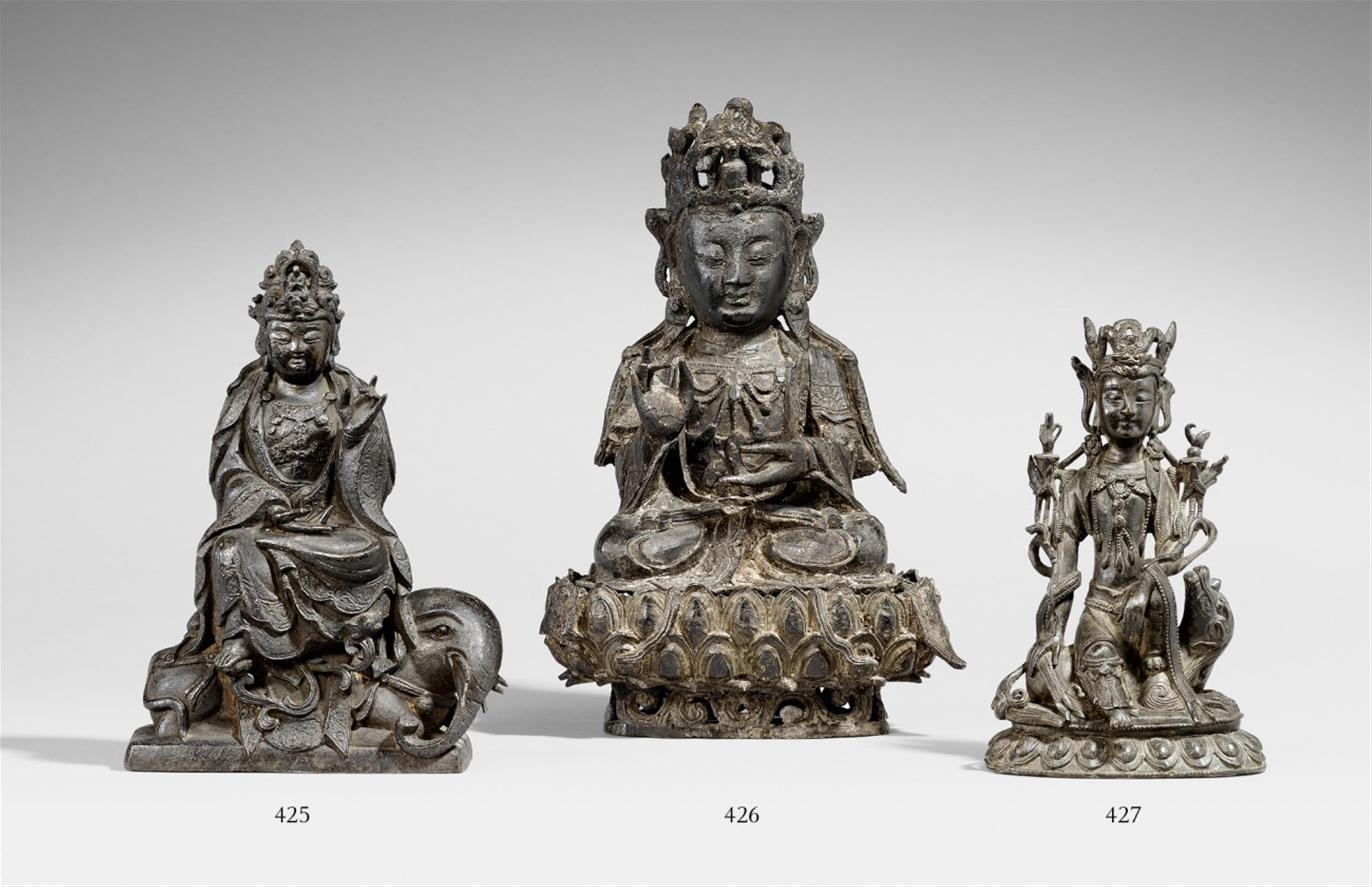 A bronze figure of Bodhisattva Samanthabadra. Ming dynasty - image-1