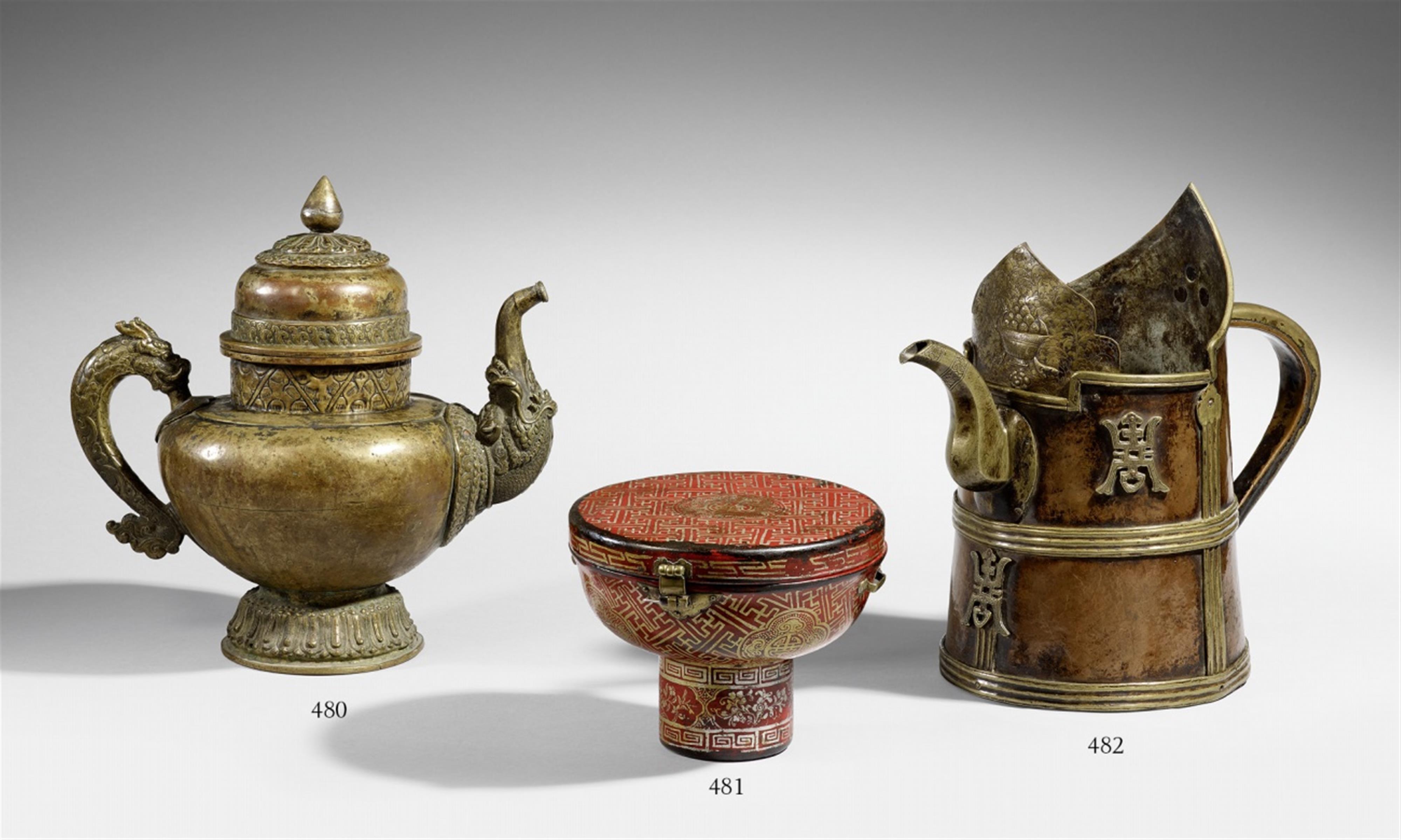 A Tibetan chang pot. Copper and brass. 19th/early 20th century - image-1