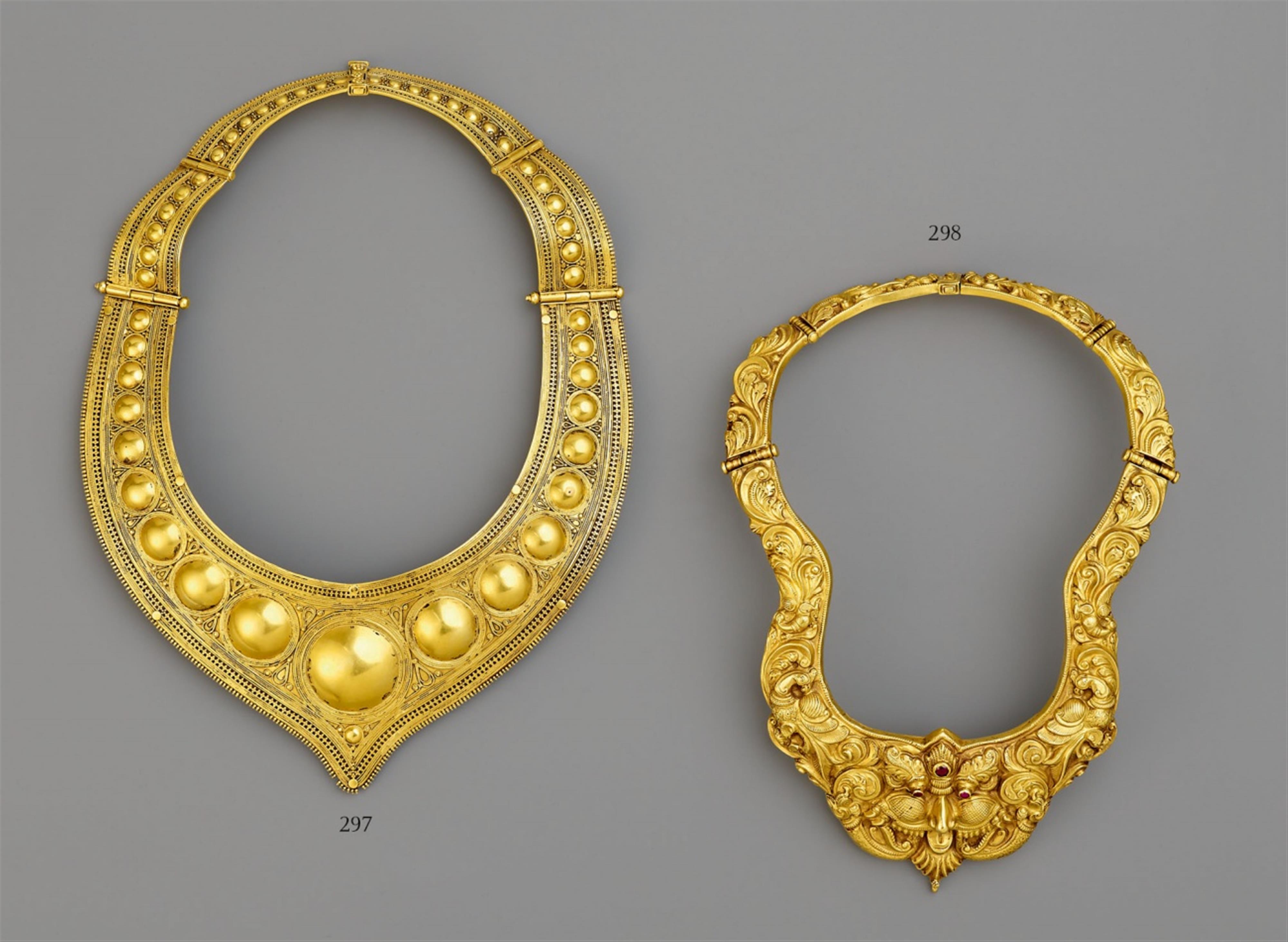 Pektorale (karai). Gold. Süd-Indien, Tamil Nadu. Spätes 19./frühes 20. Jh. - image-1