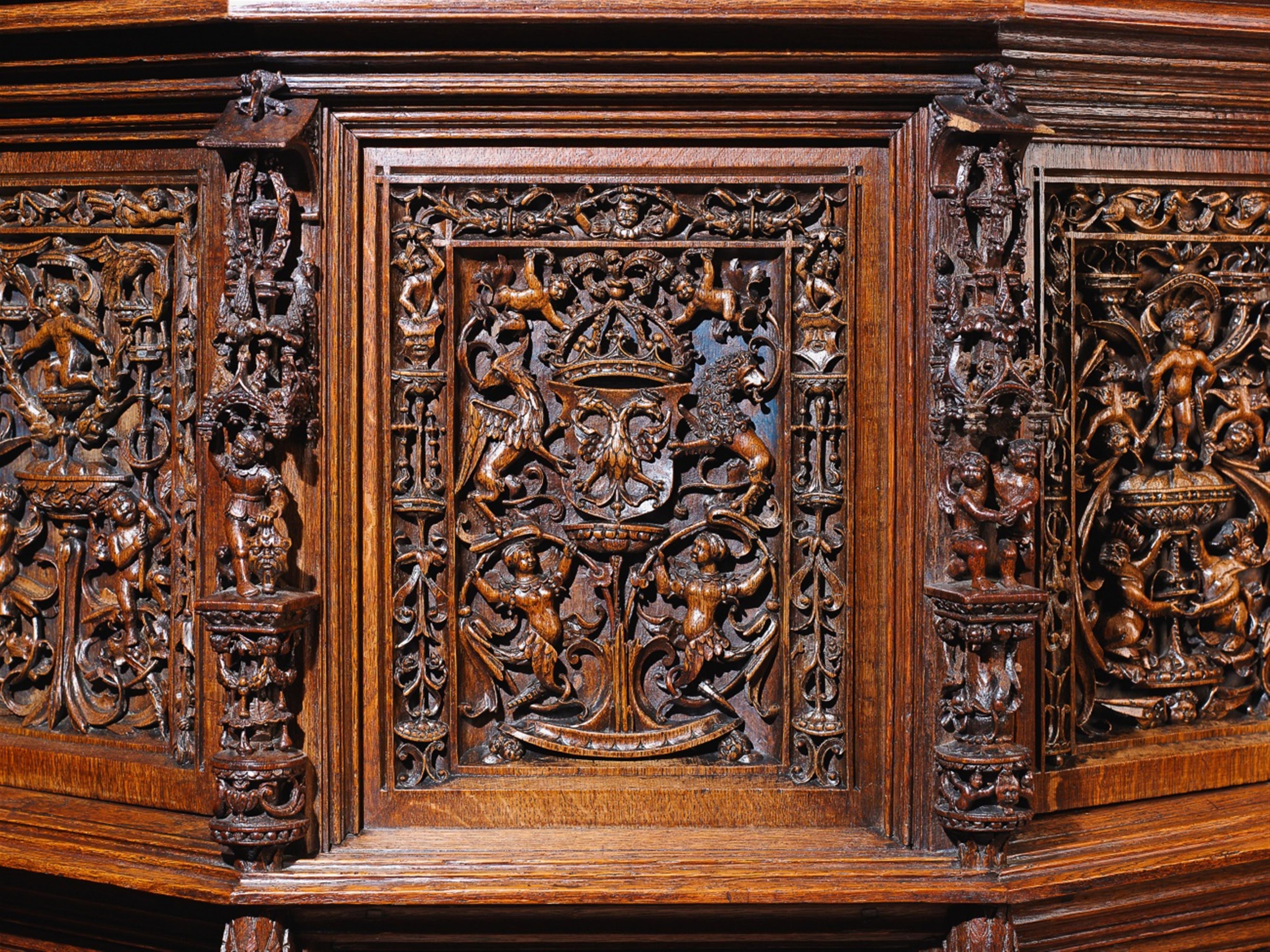 An opulently carved Renaissance style oak "grand dressoir" cabinet. - image-4