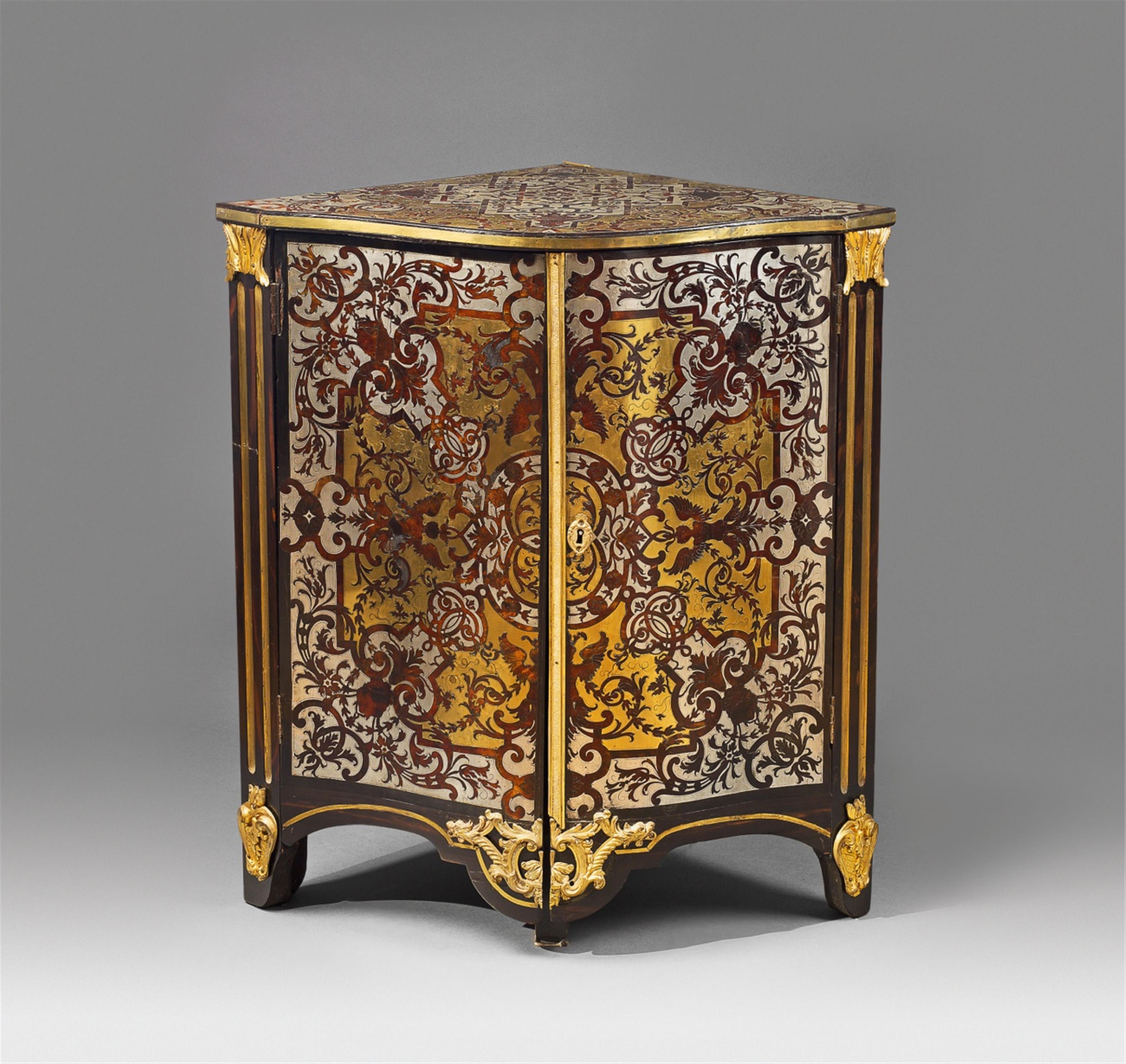 A rare époque Louis XIV boulle style corner cabinet. - image-1