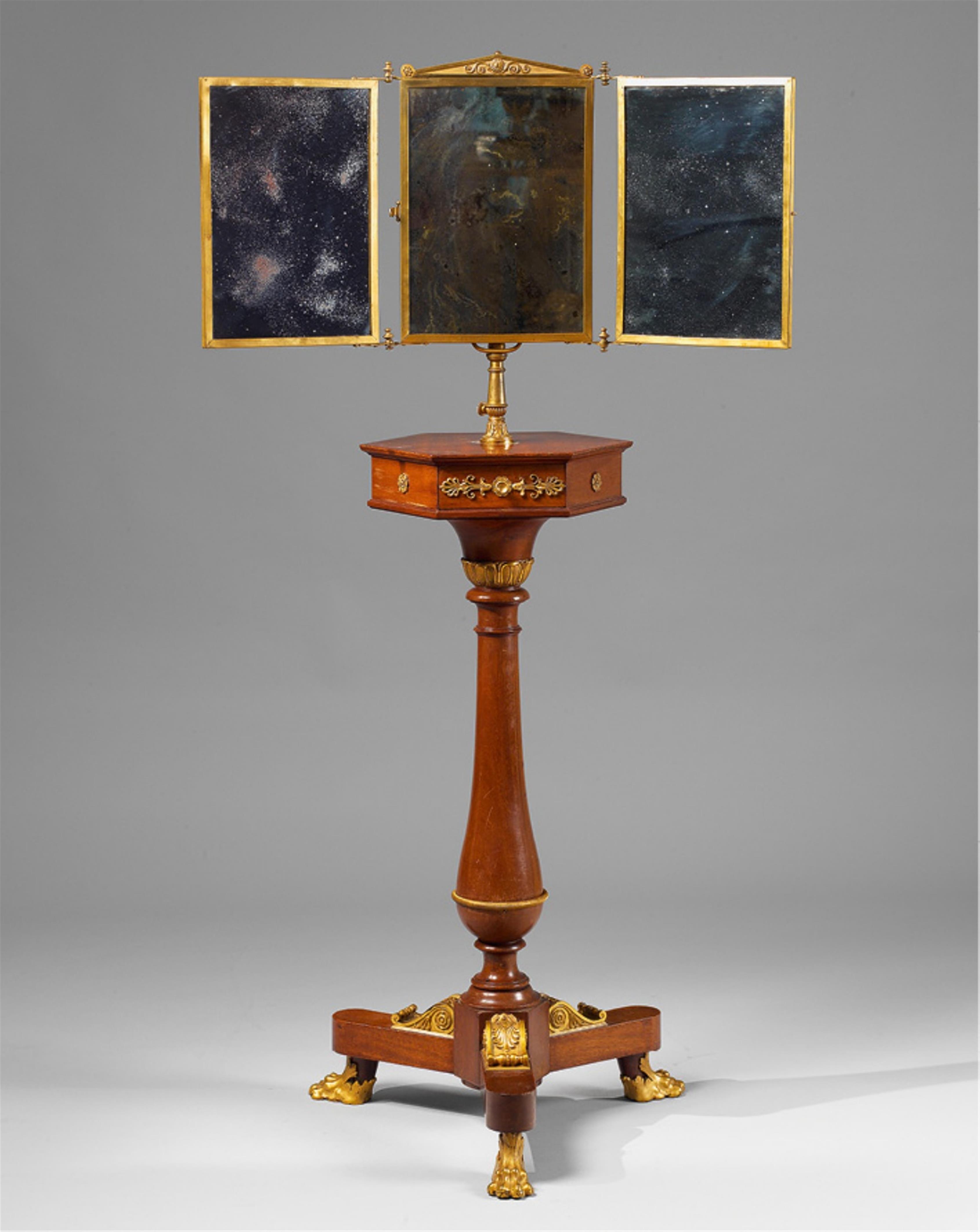 A Parisian mahogany veneered ormolu mounted "toilette d´homme". - image-2