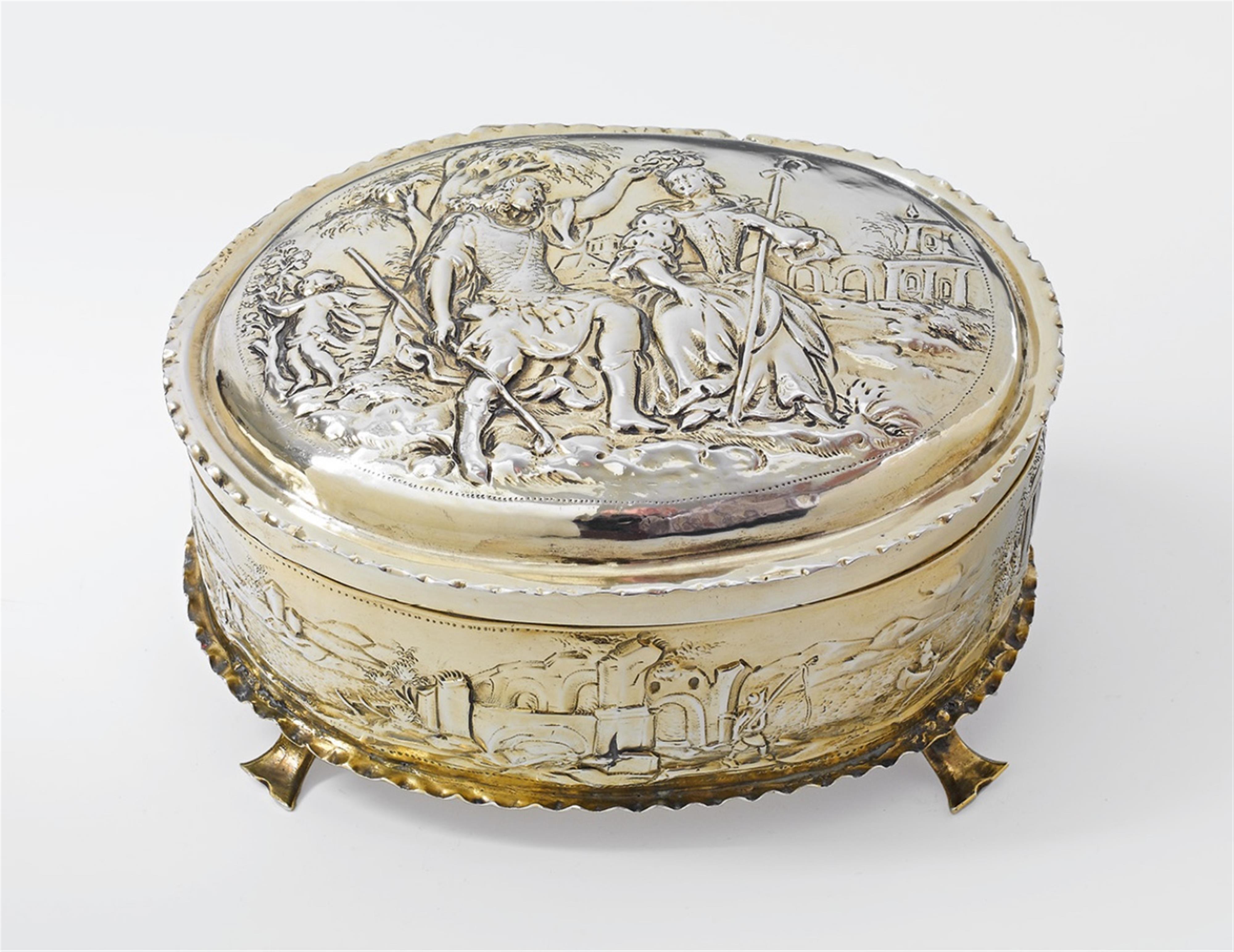 A Baroque Augsburg silver gilt box and cover - image-1