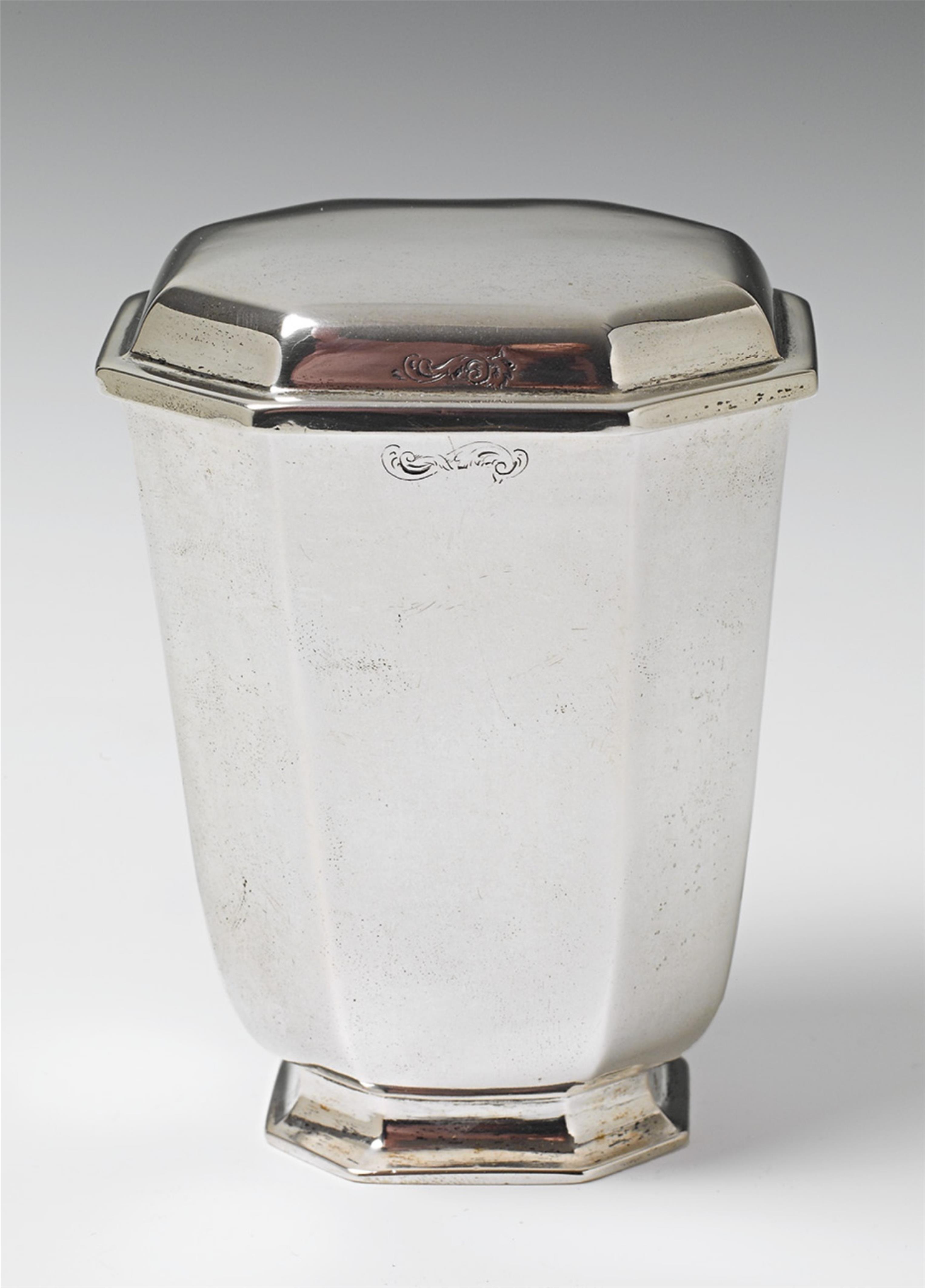 An Augsburg silver beaker and cover - image-1