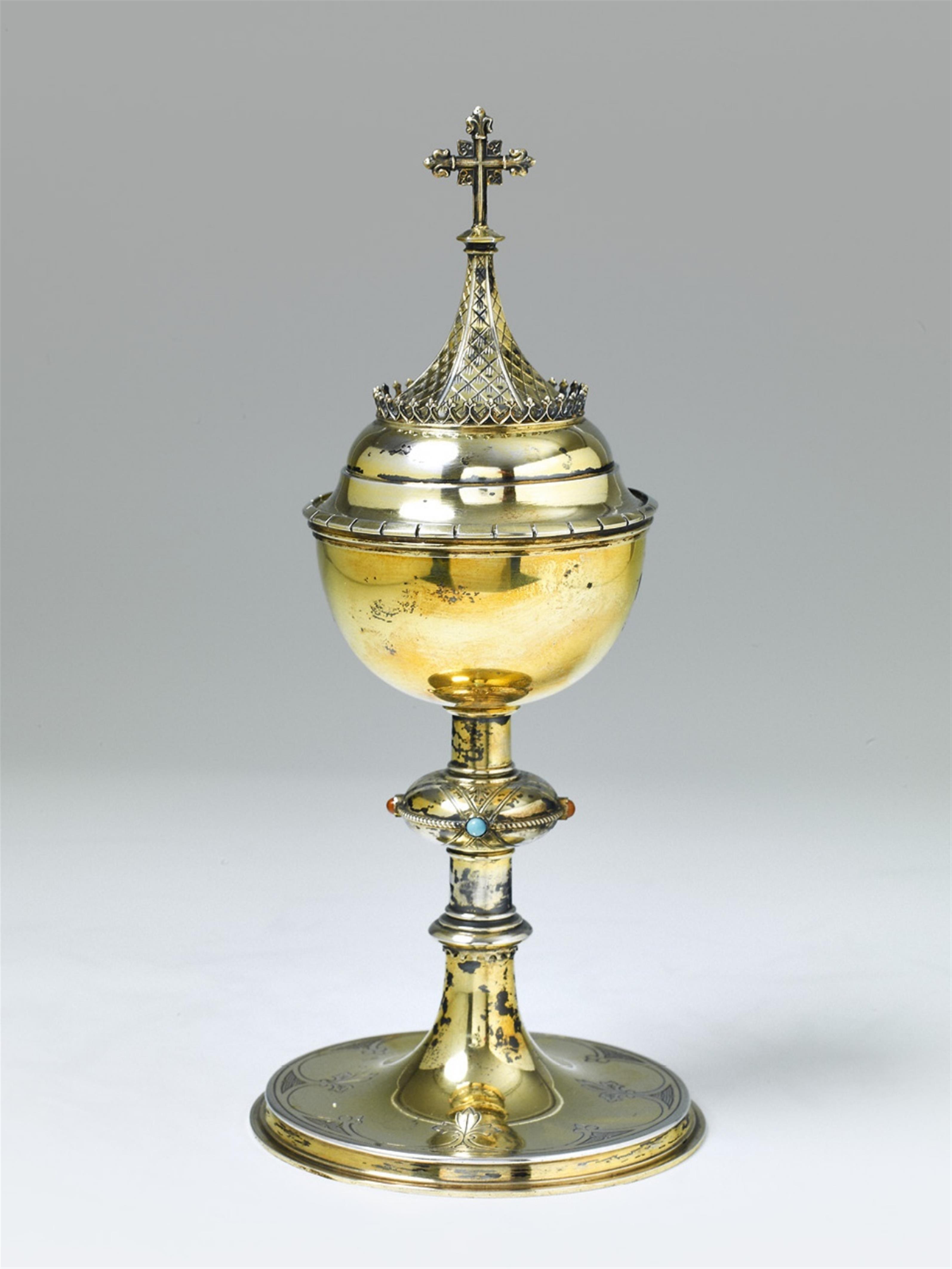 A Düsseldorf silver gilt ciborium - image-1