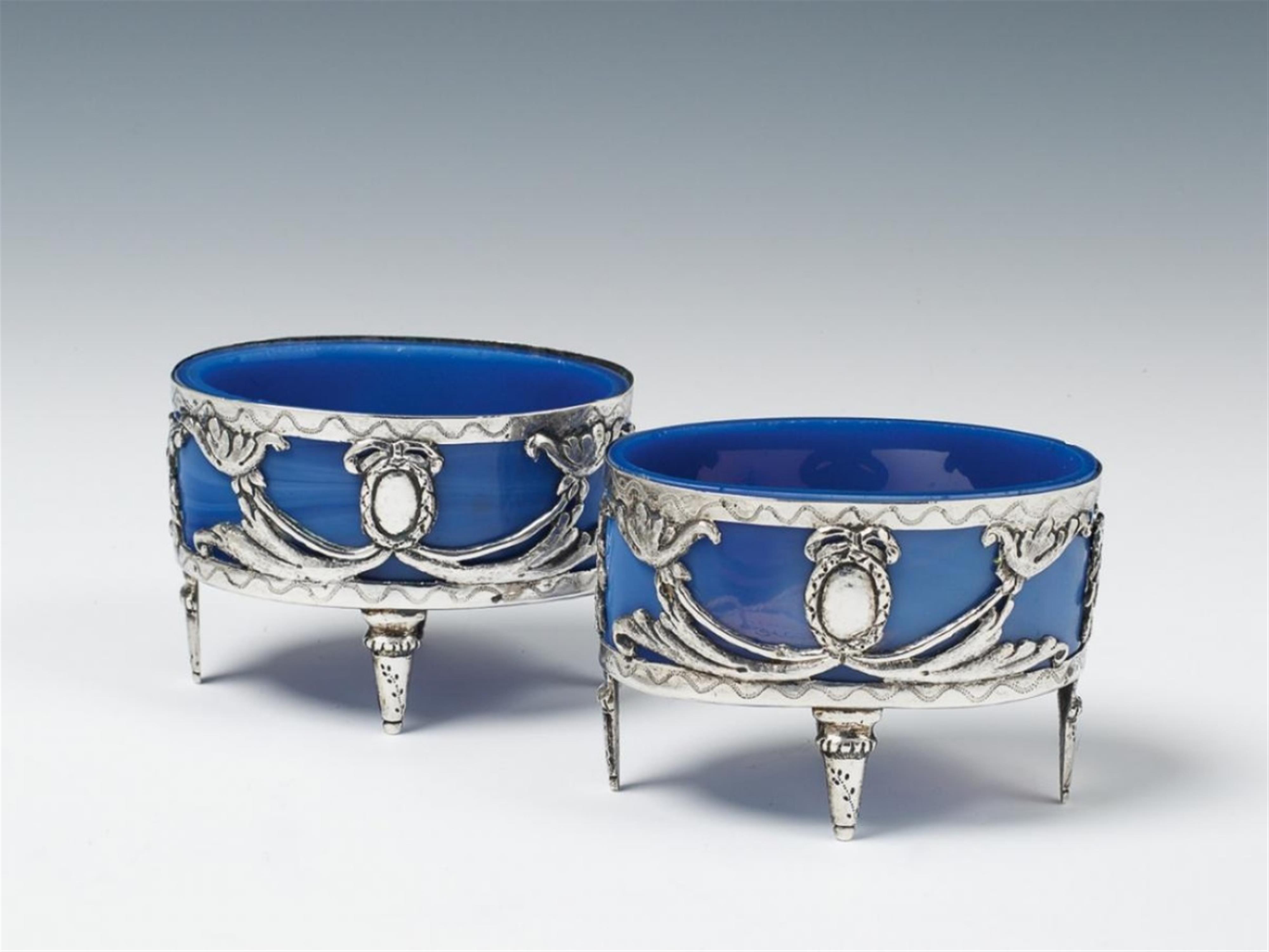 A pair of Nuremberg silver salts with blue glass insets - image-1