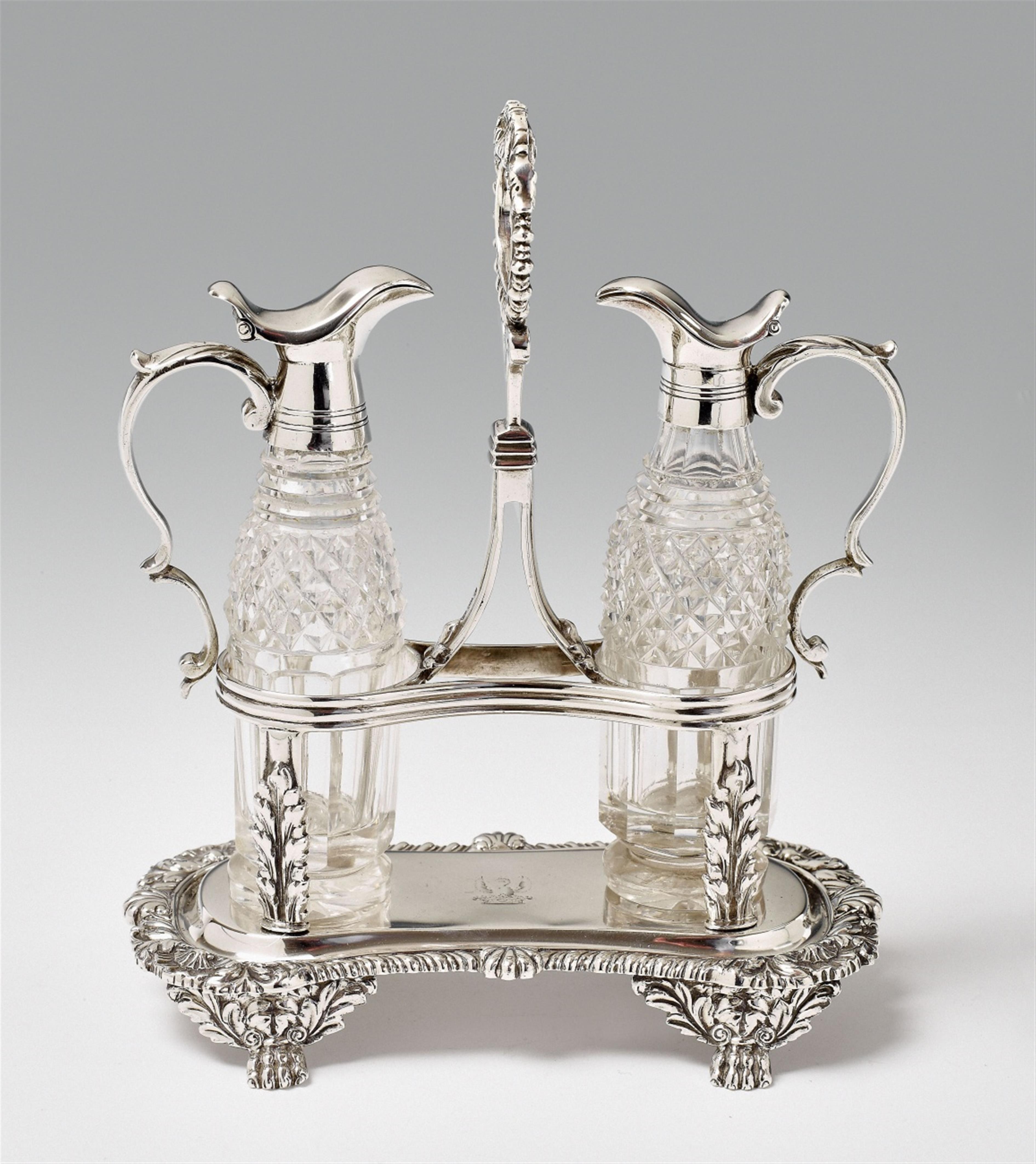 A George IV London silver cruet stand. Marks of Joseph Angell, 1824. - image-2