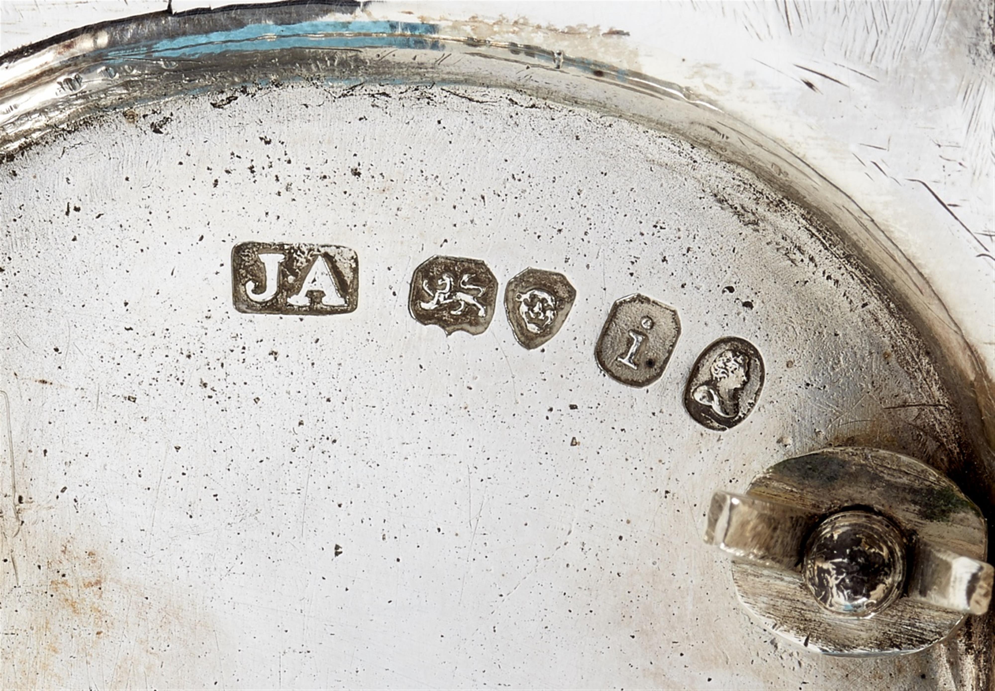 A George IV London silver cruet stand. Marks of Joseph Angell, 1824. - image-3