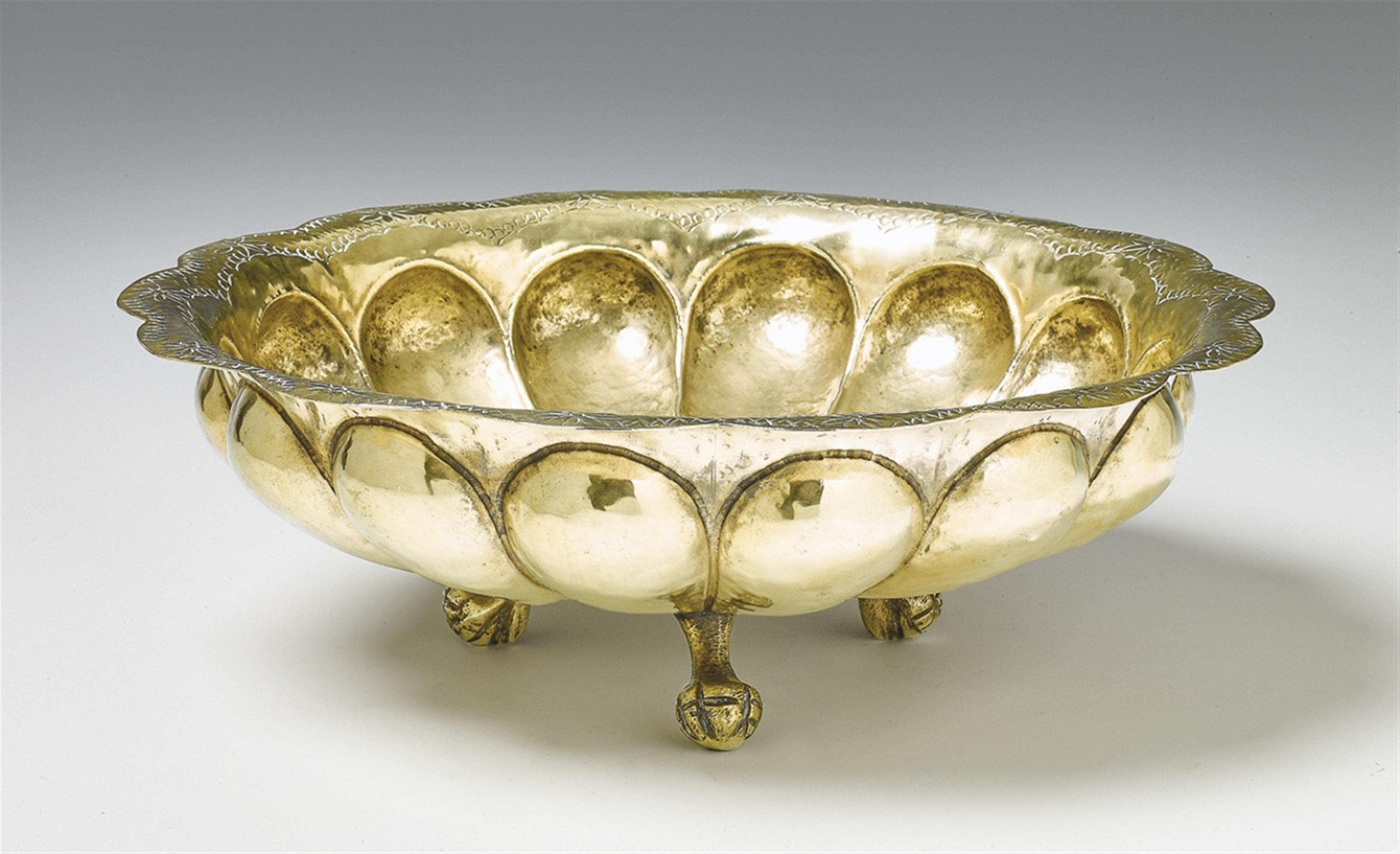 A presumably Bolivian silver dish - image-1