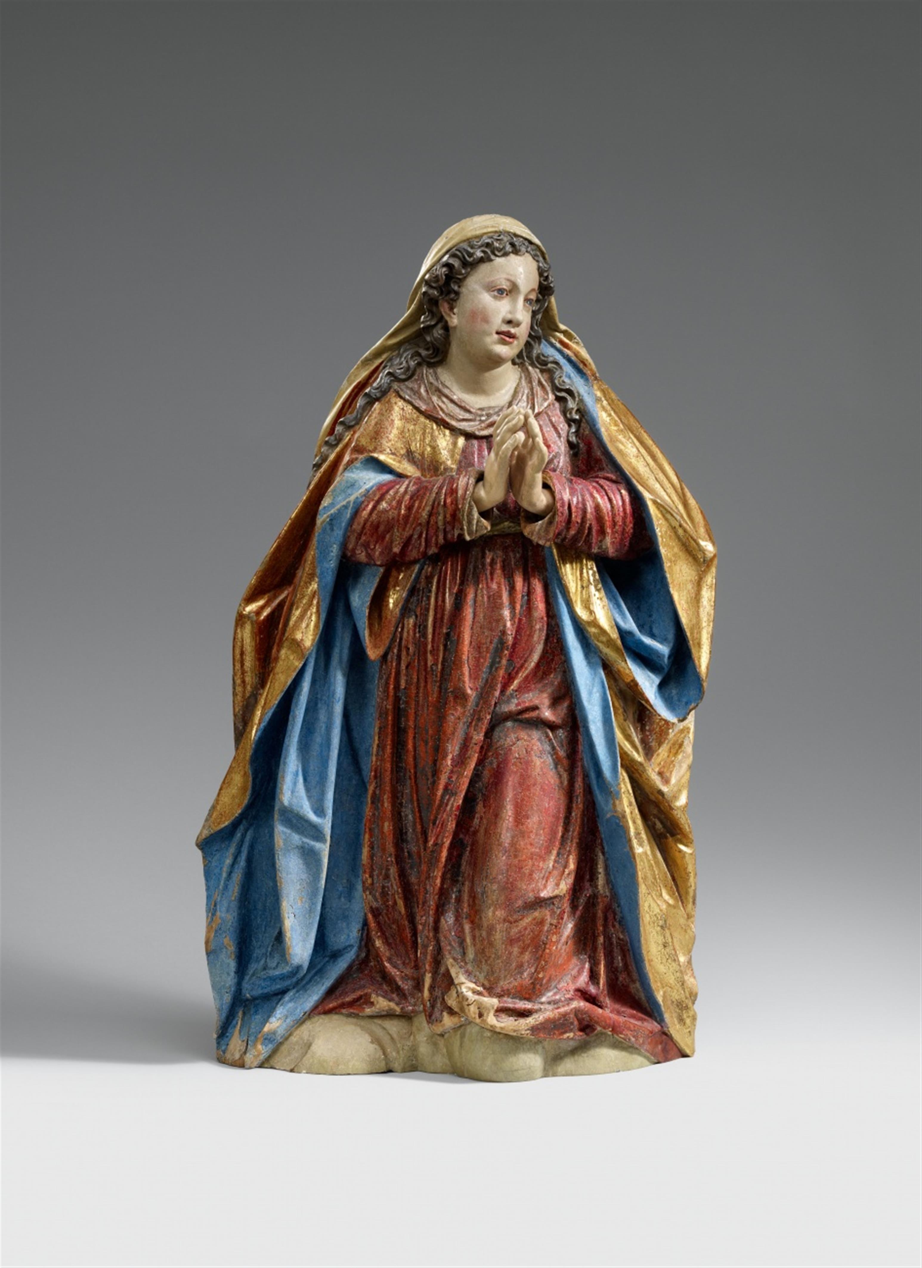 Bartholomäus Steinle, attributed to - A carved limewood figure of the kneeling Virgin from a coronation scene, attributed to Bartholomäus Steinle. - image-1