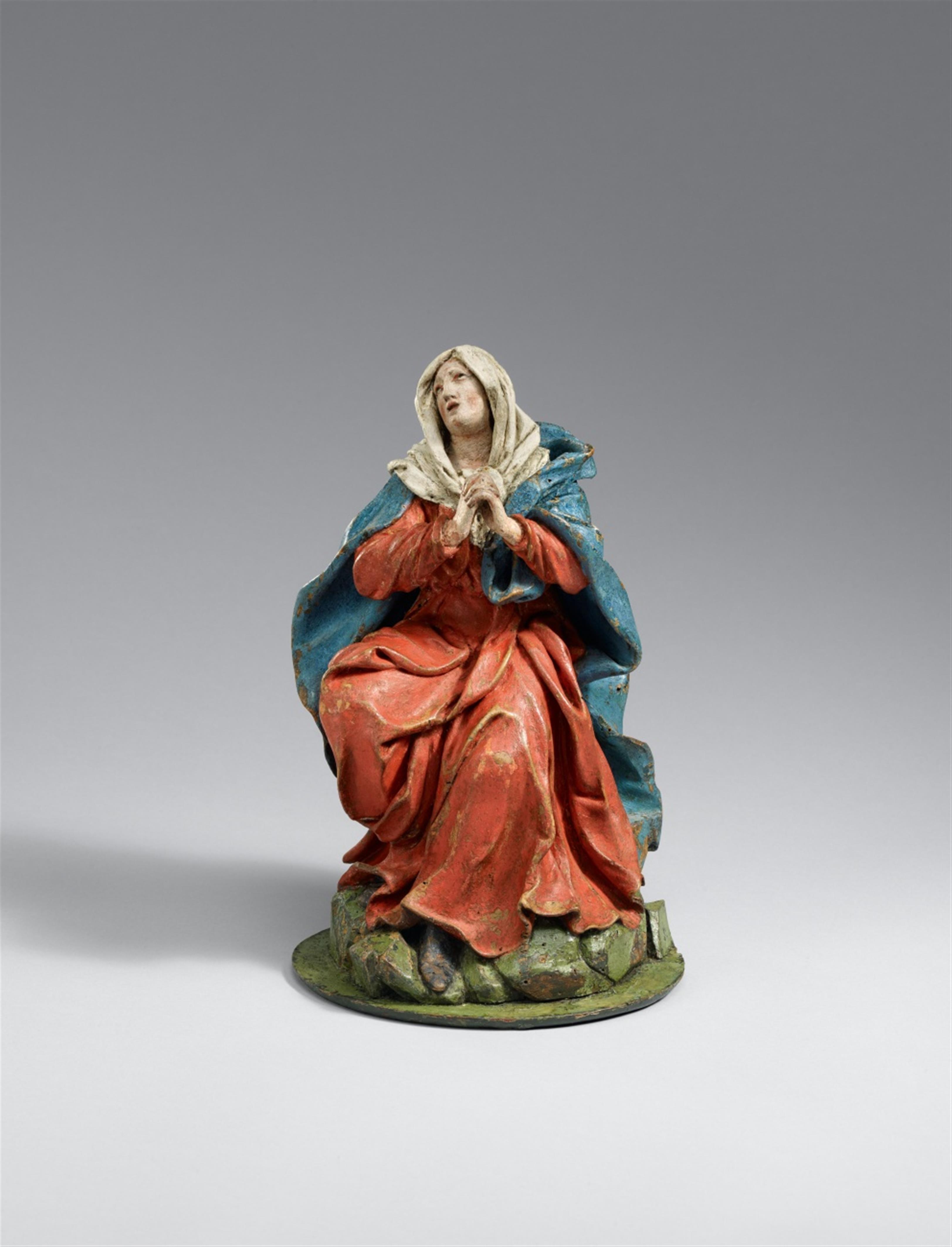 Italy circa 1750 - An Italian carved hardwood figure of the mourning Virgin, circa 1750. - image-1