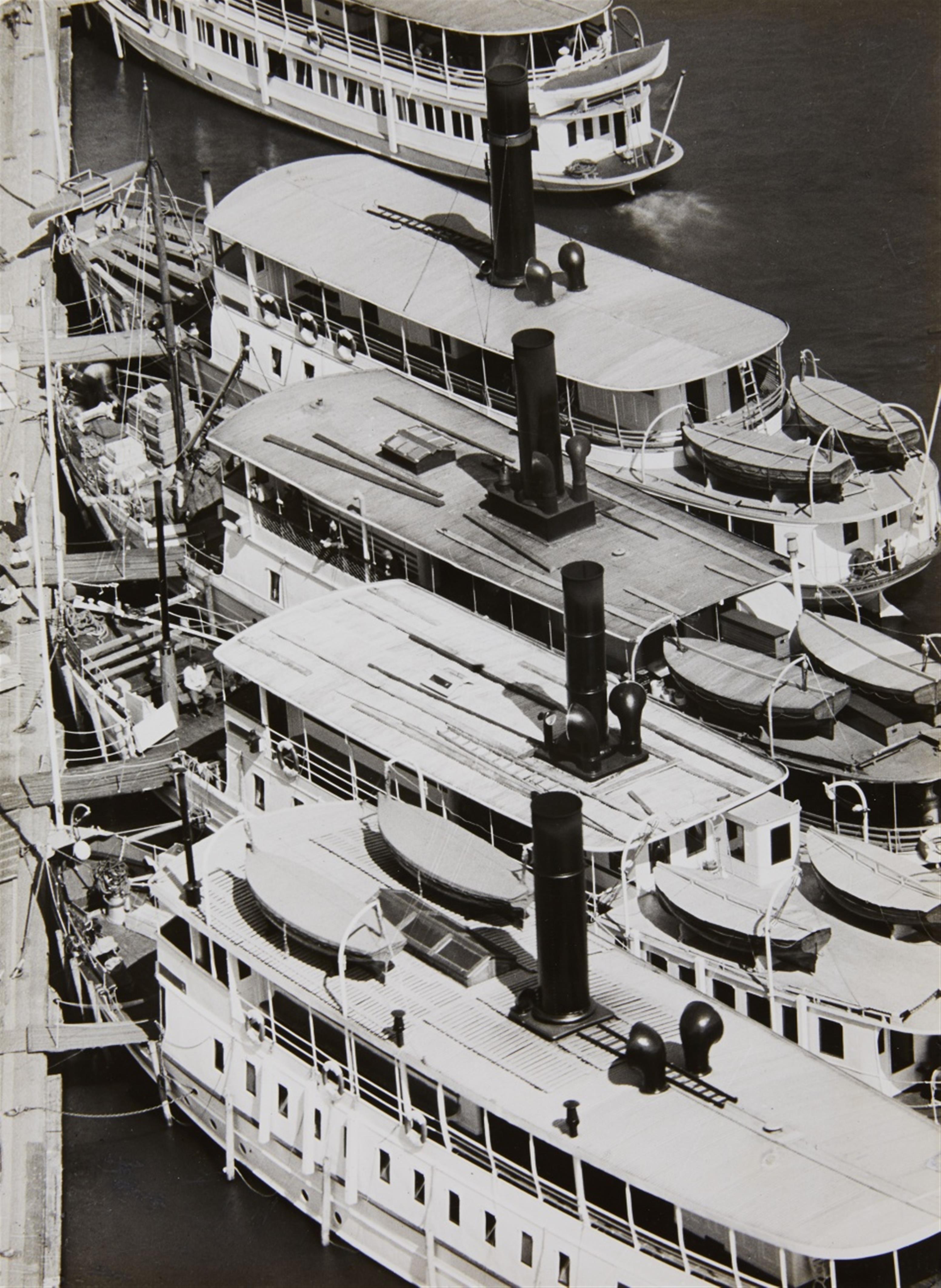 Andreas Feininger - Lake Steamer, Stockholm - image-1