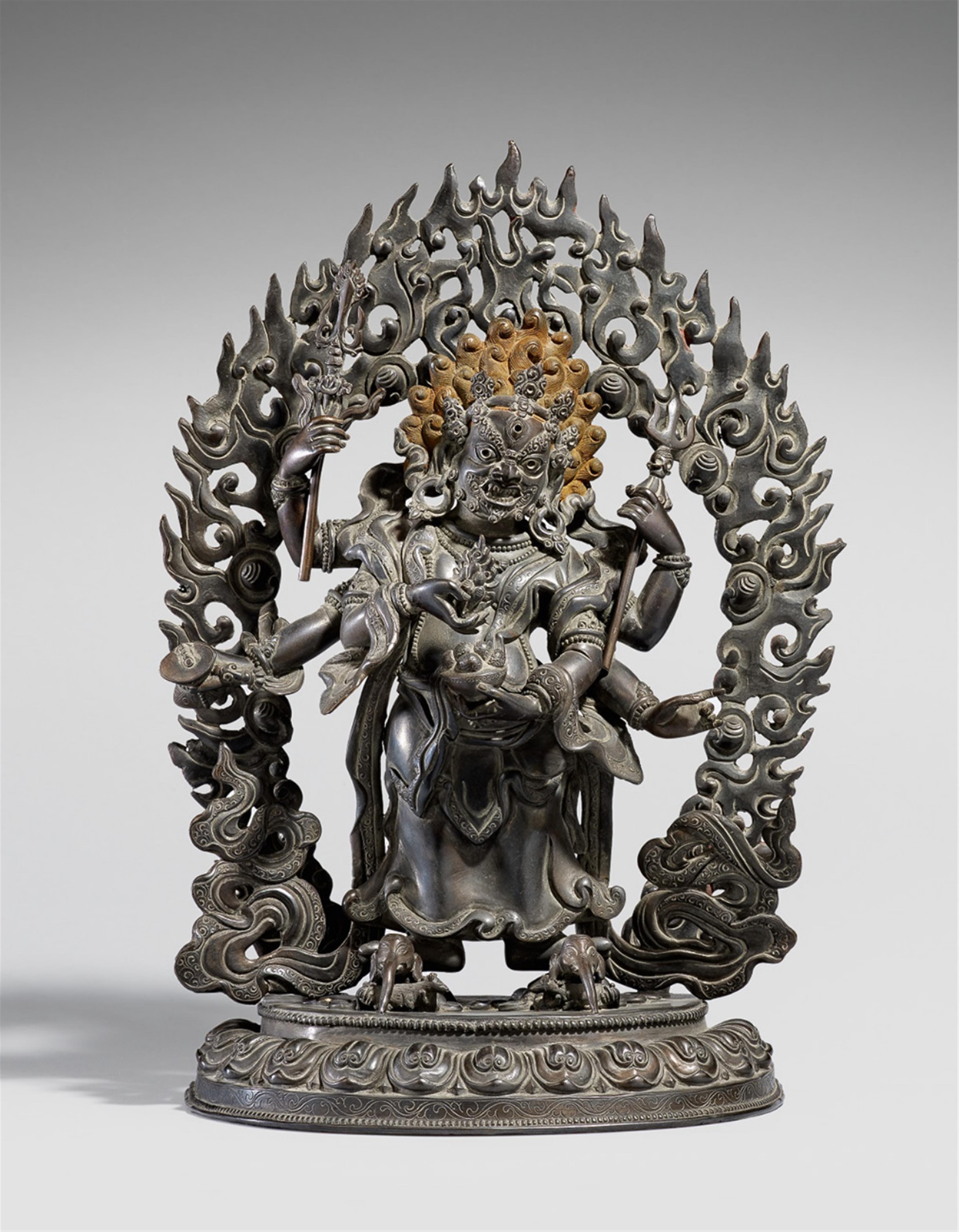 A Tibetan bronze figure of White Mahakala. Probably 19th century - image-1