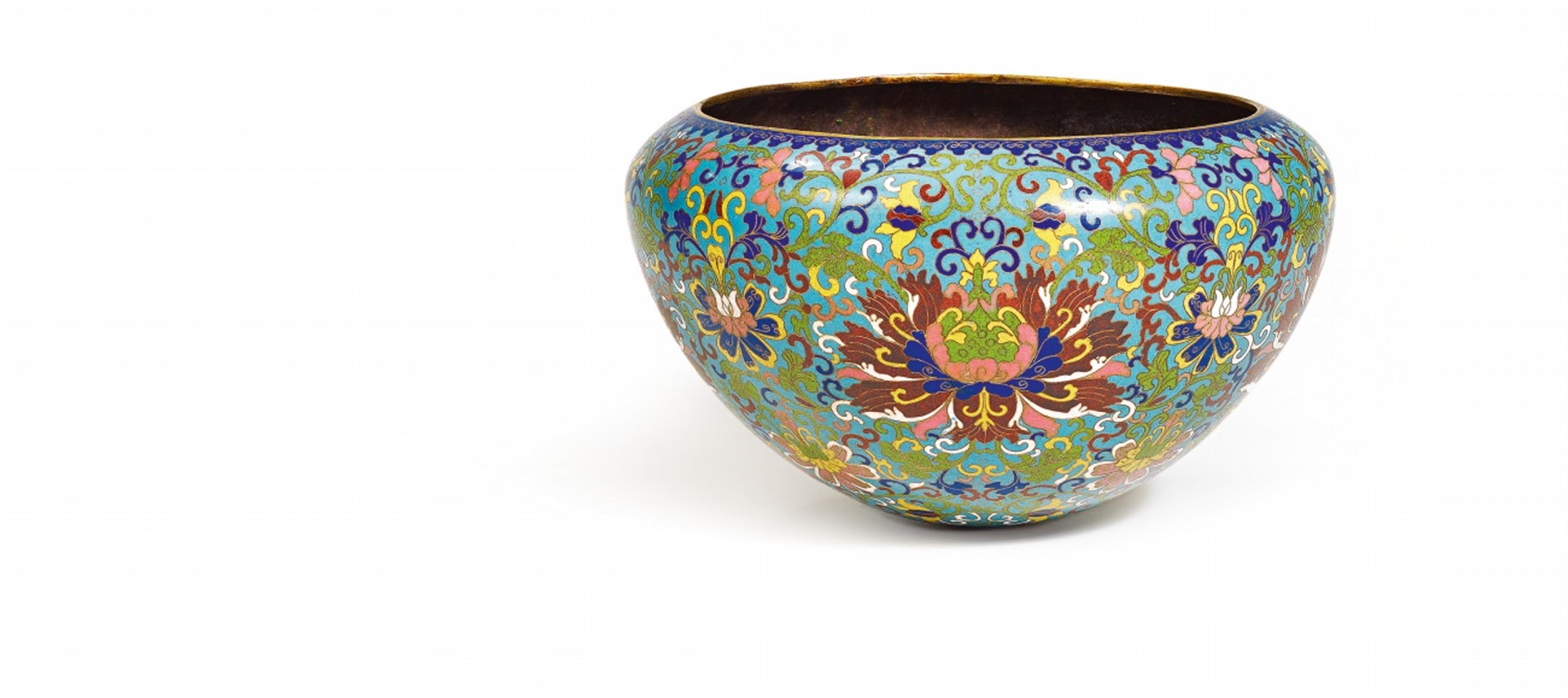 A cloisonné alms bowl. 19th century - image-1